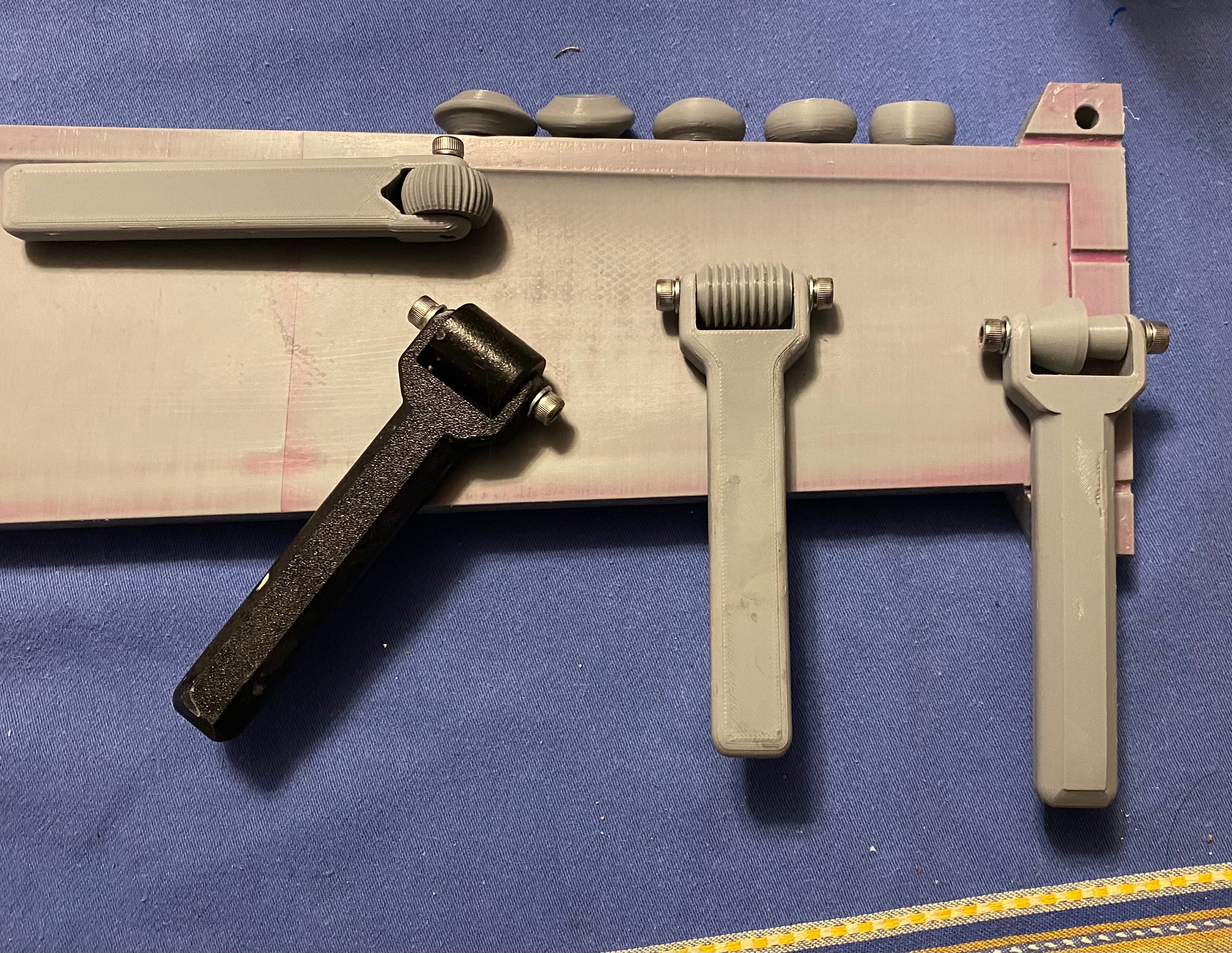 Roller set for composites roller handle