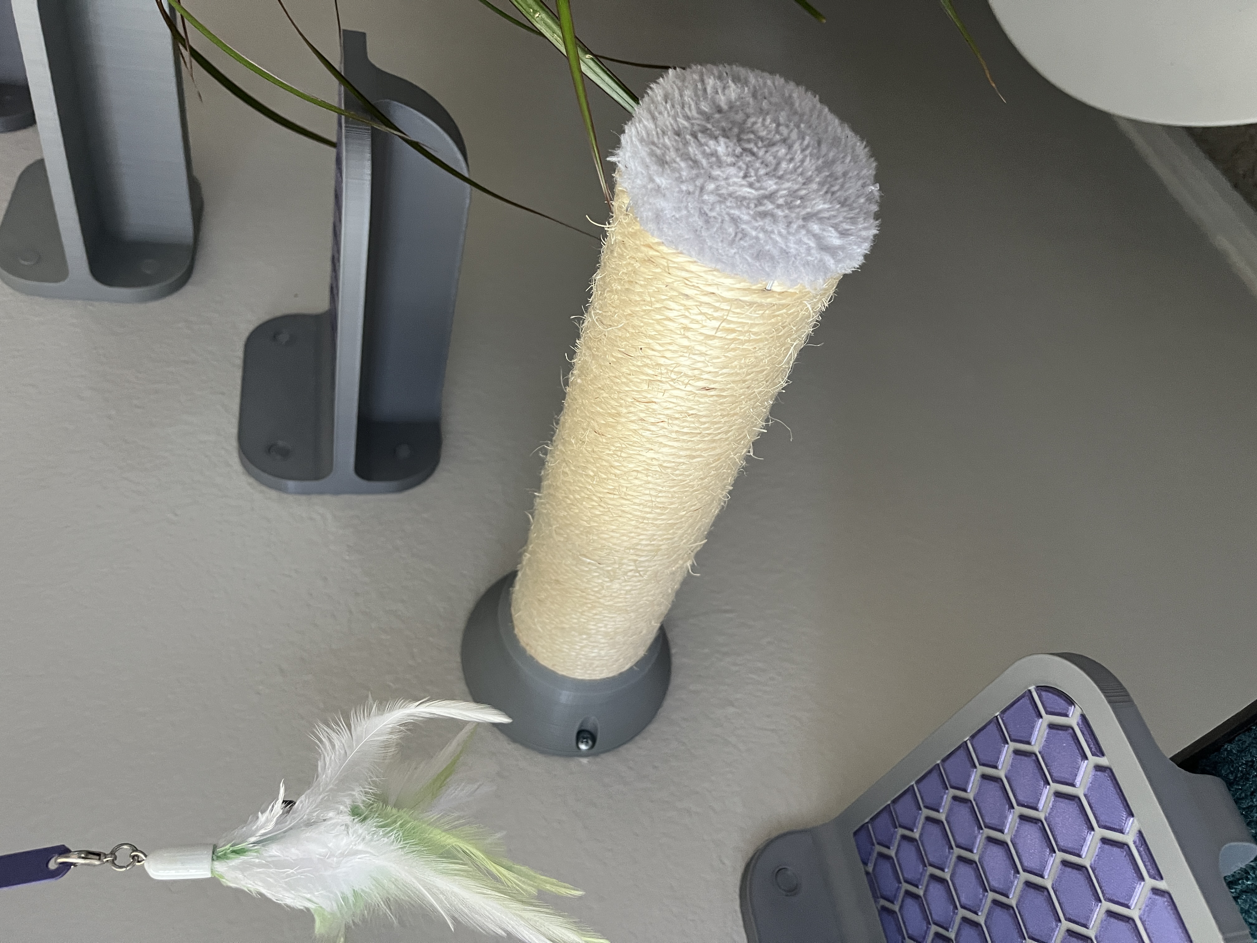 Cat Scratcher Wall Mount