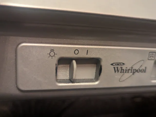 bouton hotte whirlpool