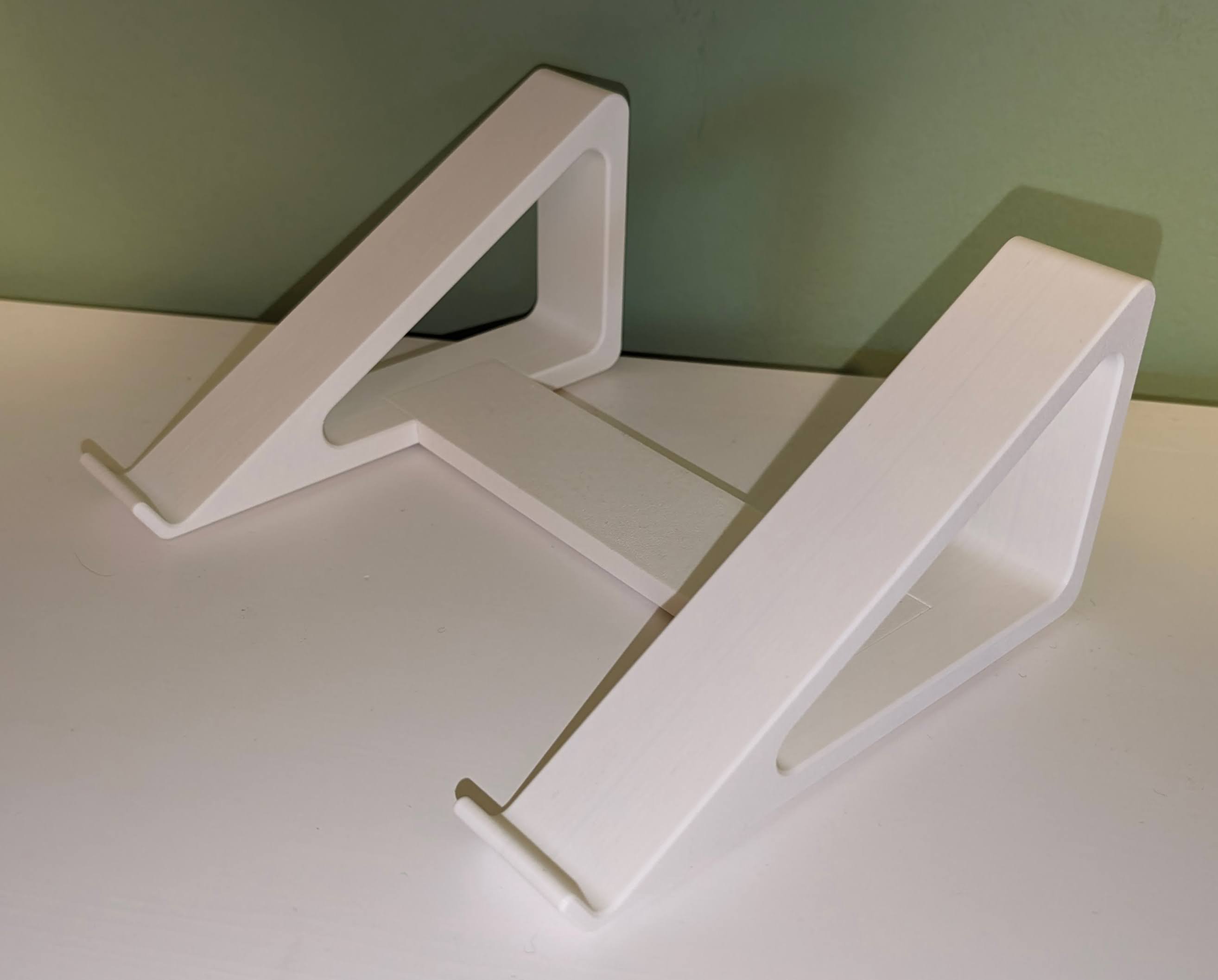 Elegant and practical laptop stand
