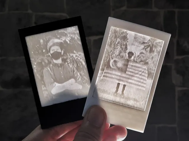 Polaroid Lithophane