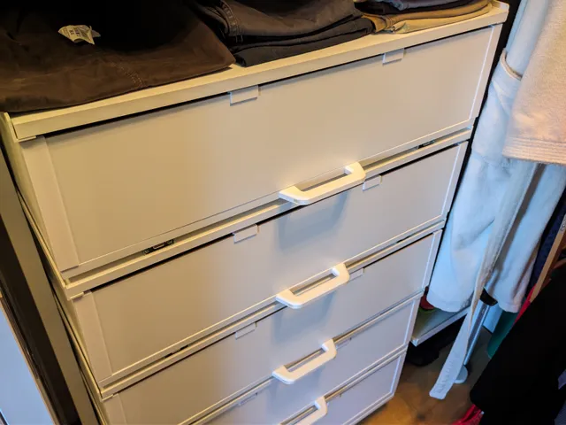 IKEA ELVARLI drawer system