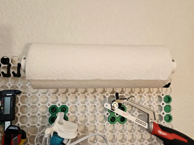 Multiboard Quick-Change Paper Towel Holder
