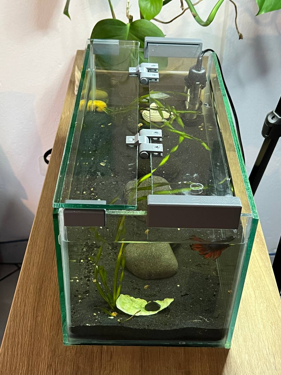 Aquarium Top Lid Hinge and support by TAICED Construyendo Ideas