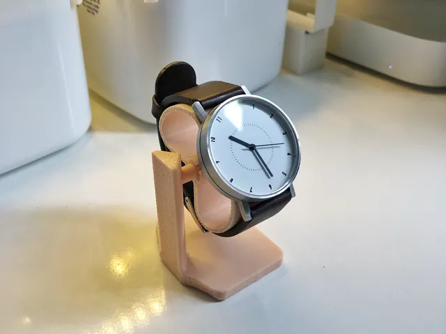 Levitate Watch Stand