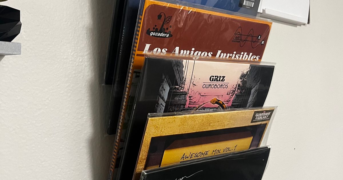 Vinyl record wall Holder by terkpla Download free STL model