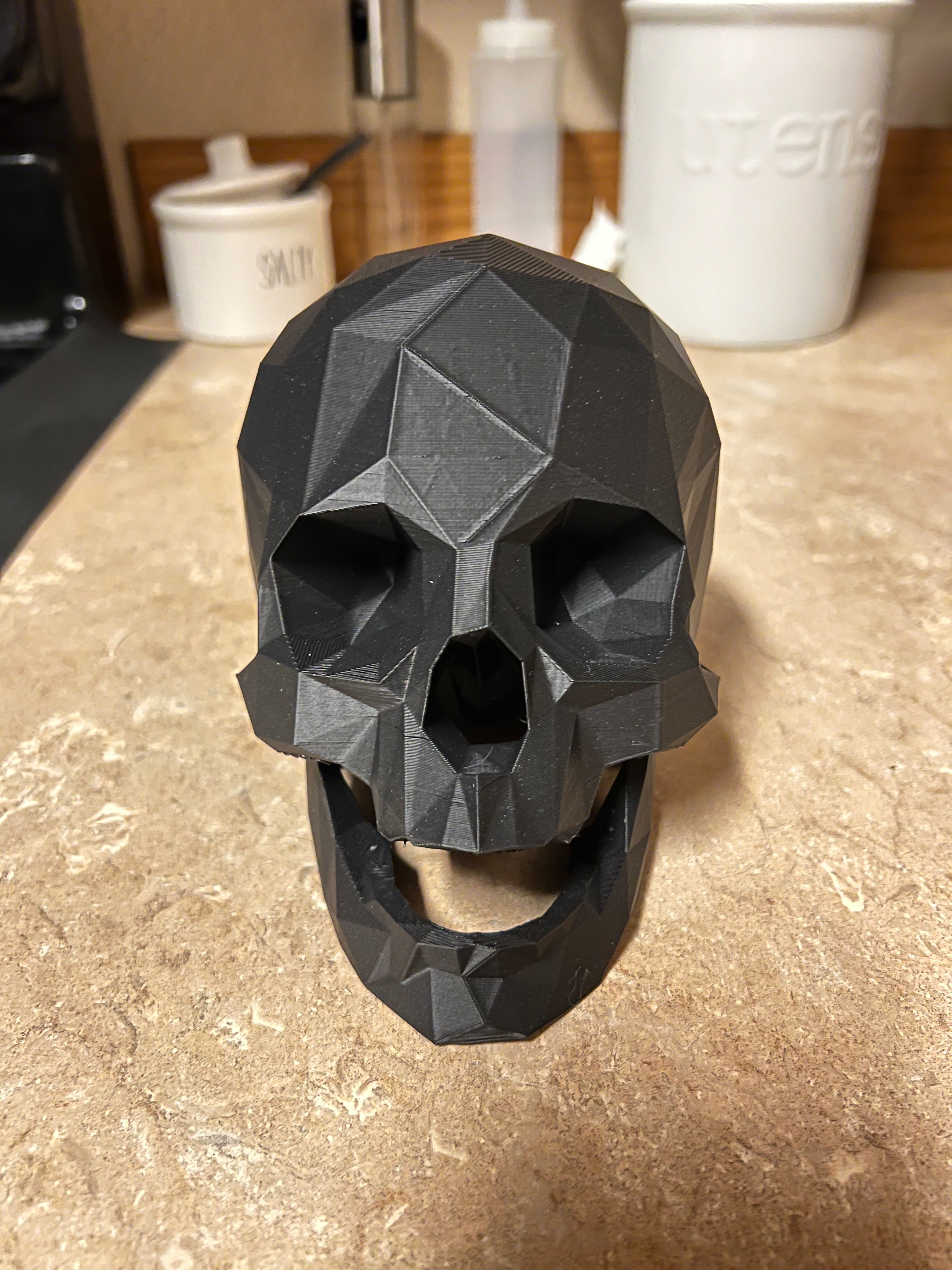 Low Poly Skull 3D model thumbnail