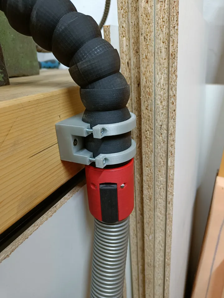 CAMLOCK adapter for flexible vacuum hose by Jindřich Nevěčný