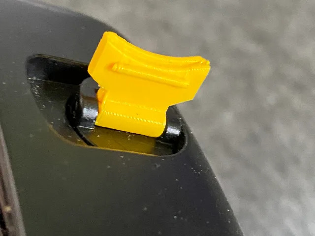 Clips for CANON battery LP-E4