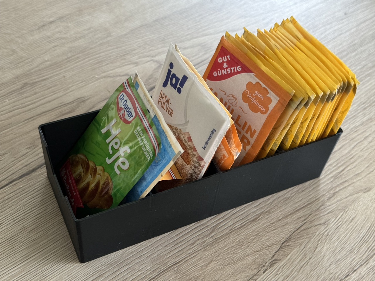 Box für Backpulver etc. / Box for Baking Ingredients