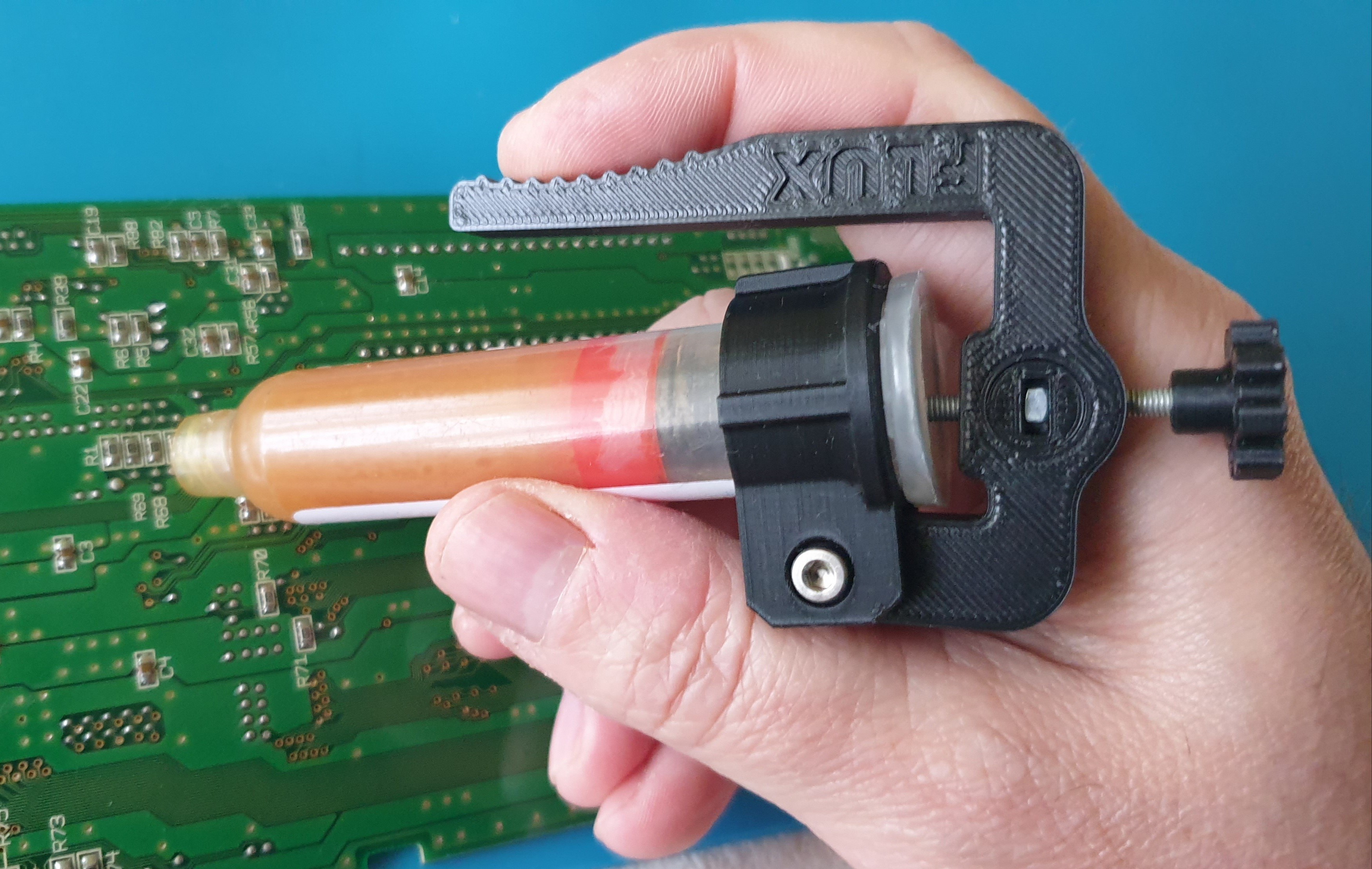 Dispensador de Flux de 19 mm. 19 mm Flux Dispenser.