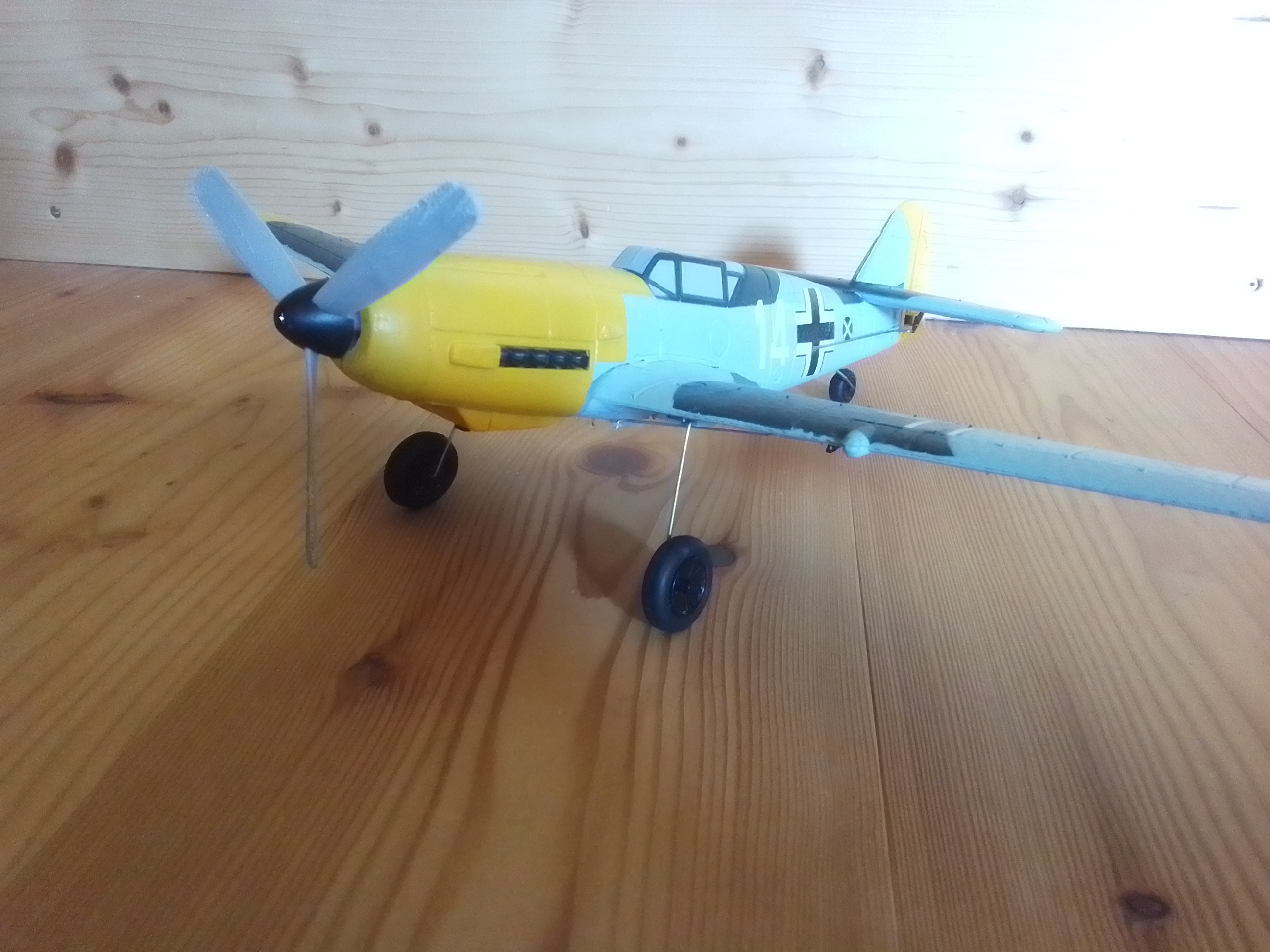 Miniatura 4 do modelo 3D Mini Warbird Bf 109 Propeller