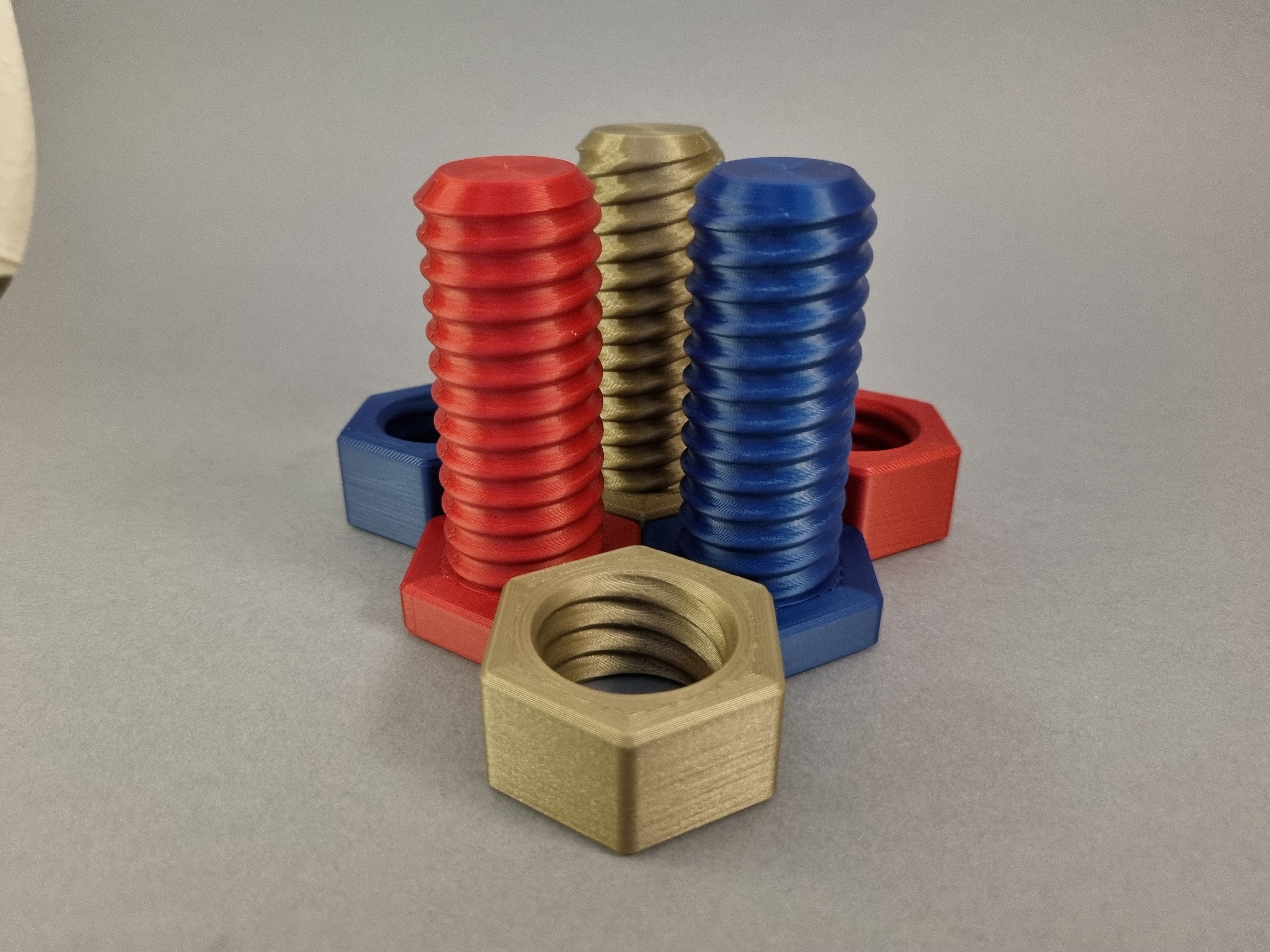 Miniatura 2 do modelo 3D Thread Leads - Learning Toy