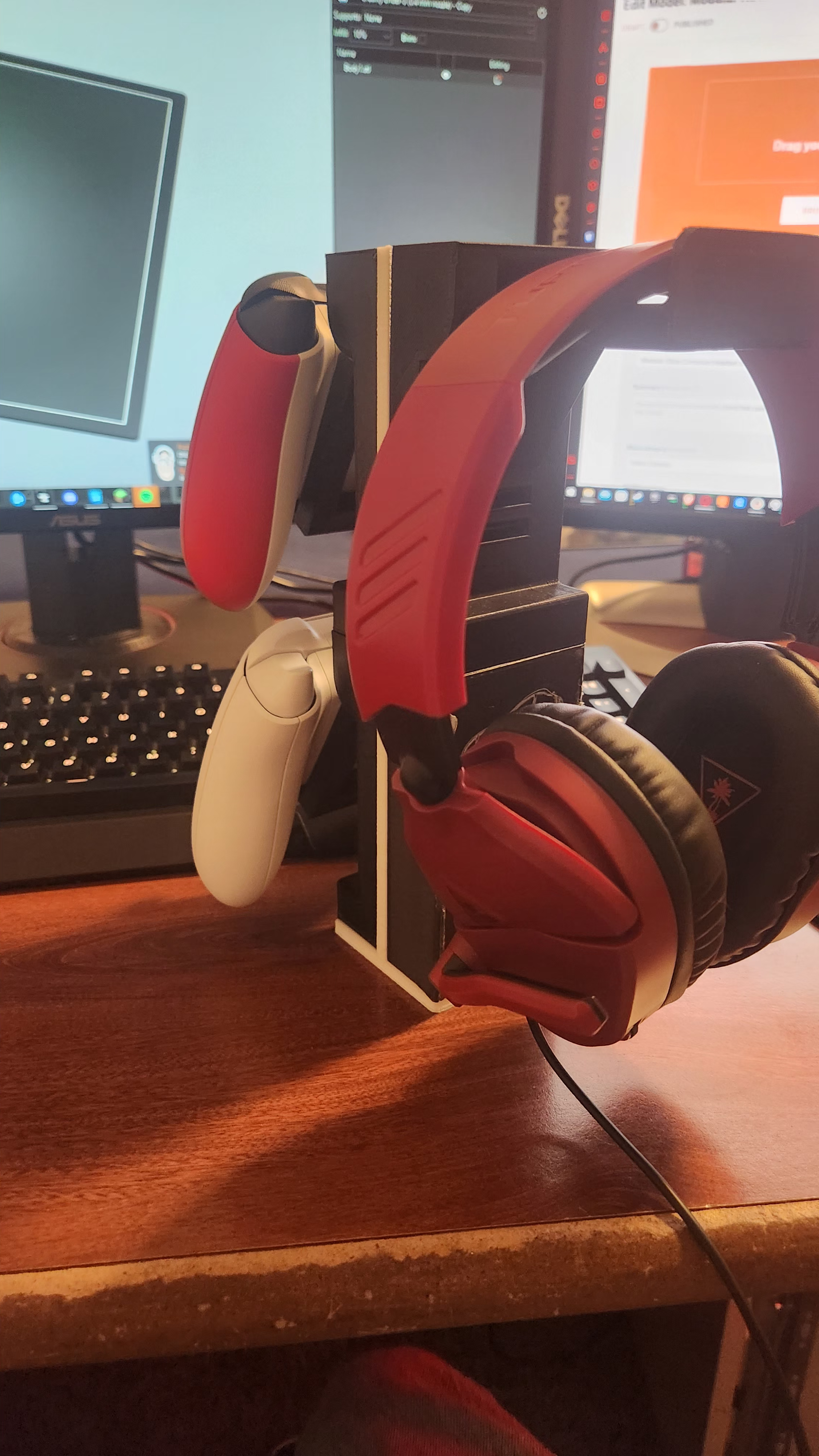Modular Xbox Controller/Headset stand