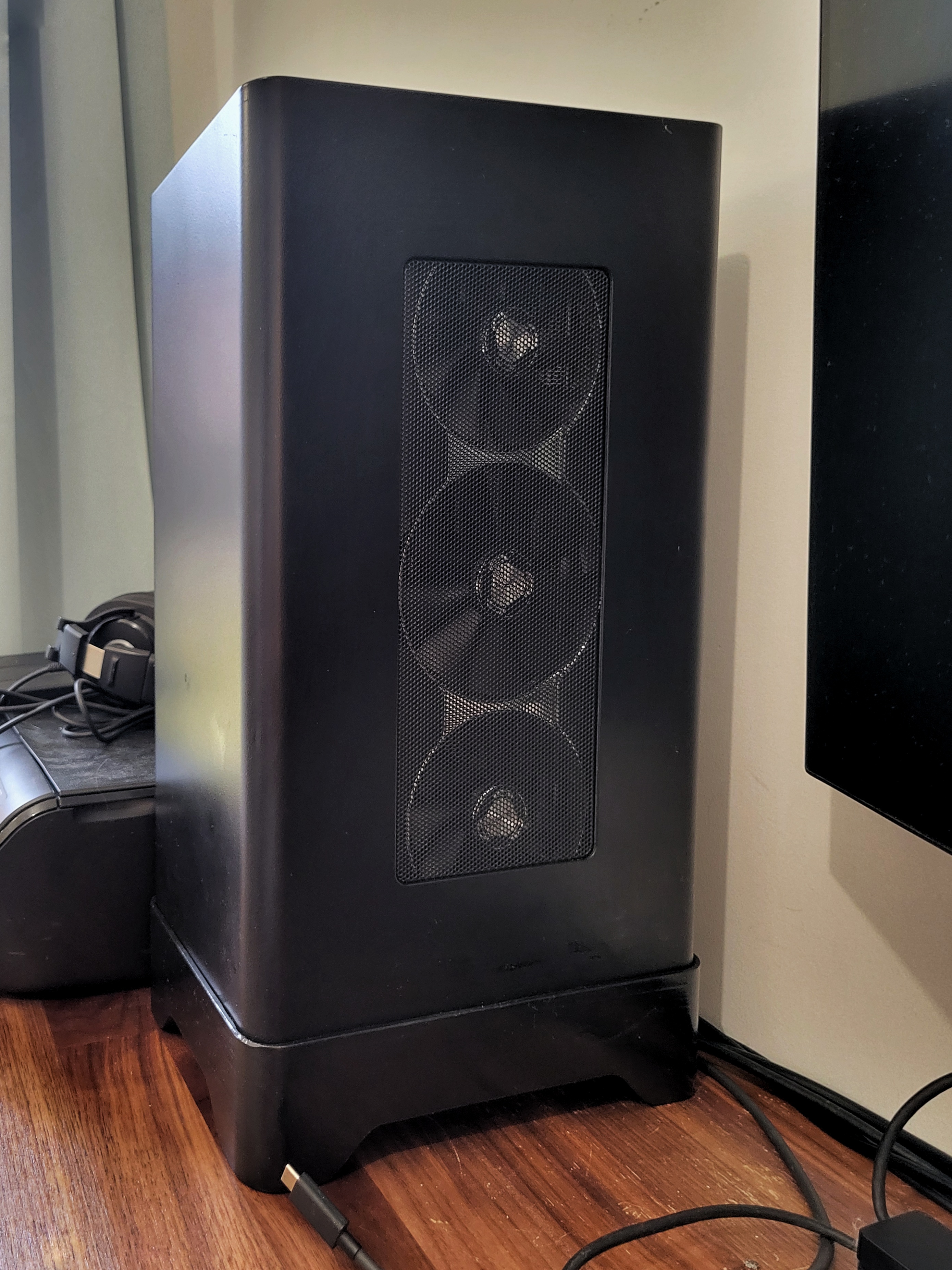 Razer Core X Vertical Stand