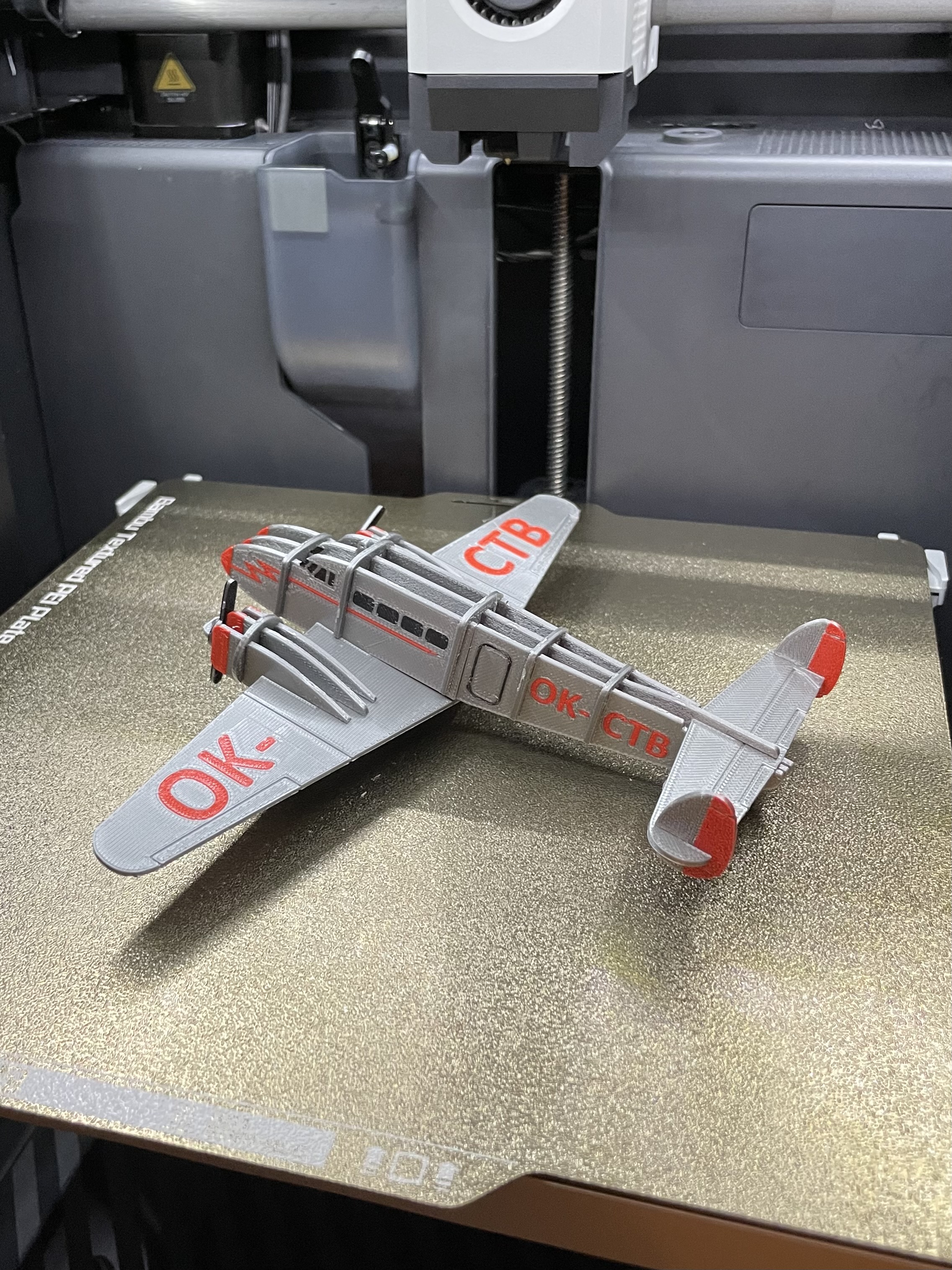 Lockheed L-10 Electra — miniatura 12