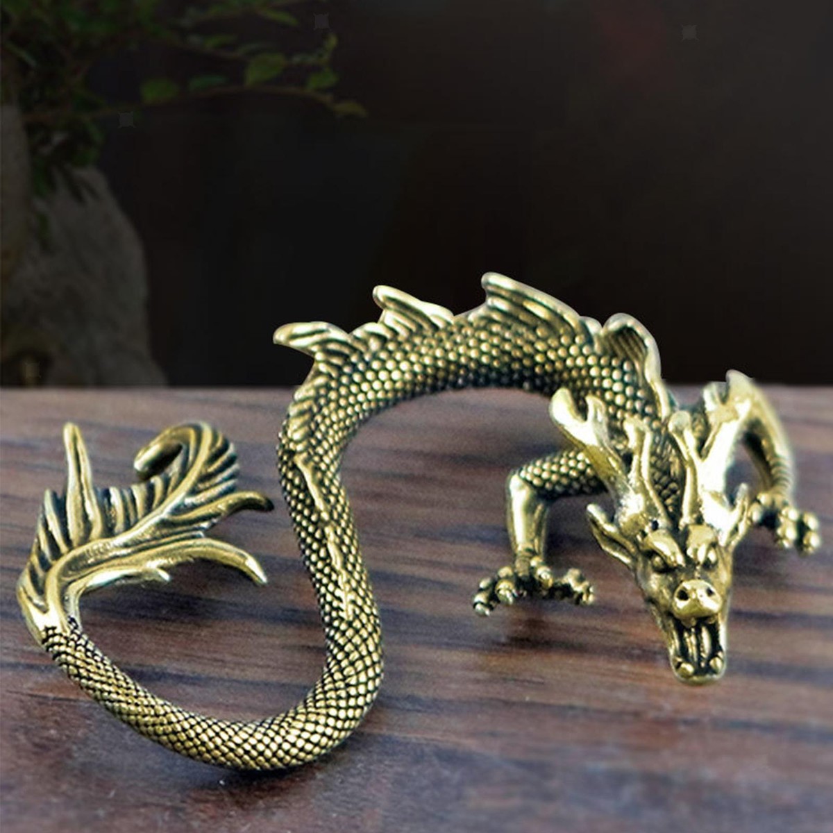 Chinese new years dragon sculpture