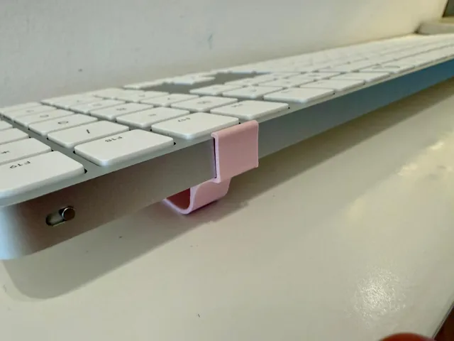 invisible Apple Magic Keyboard & Trackpad clip-on Ergonomic Riser (only 10g!)