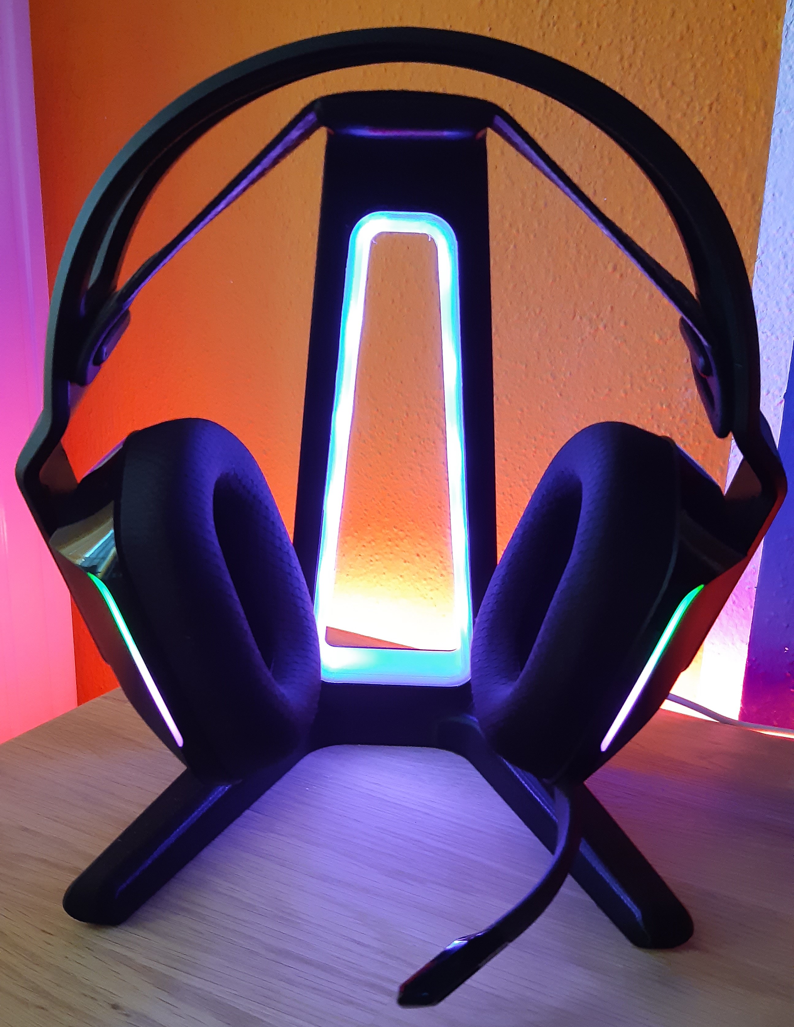 RGB Kopfhörer Halter