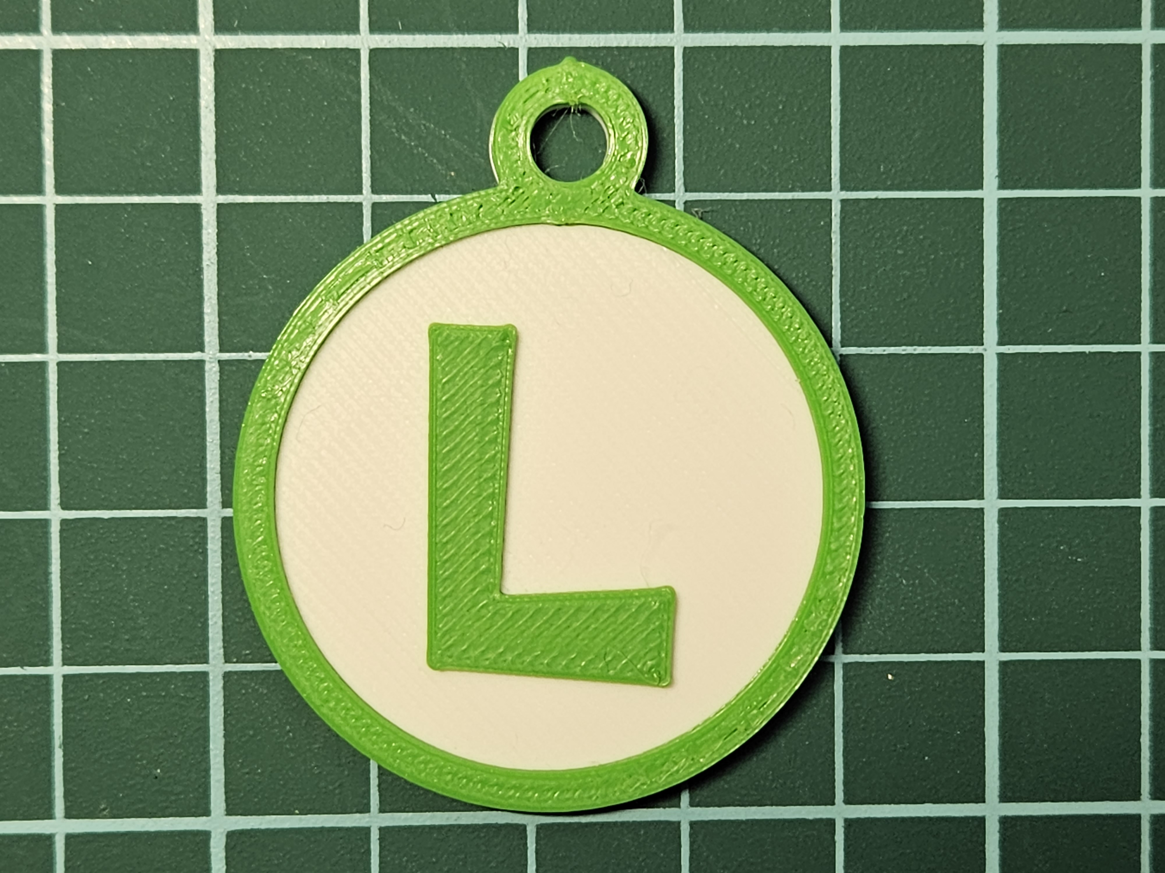 Llavero Logo Luigi Mario Bros
