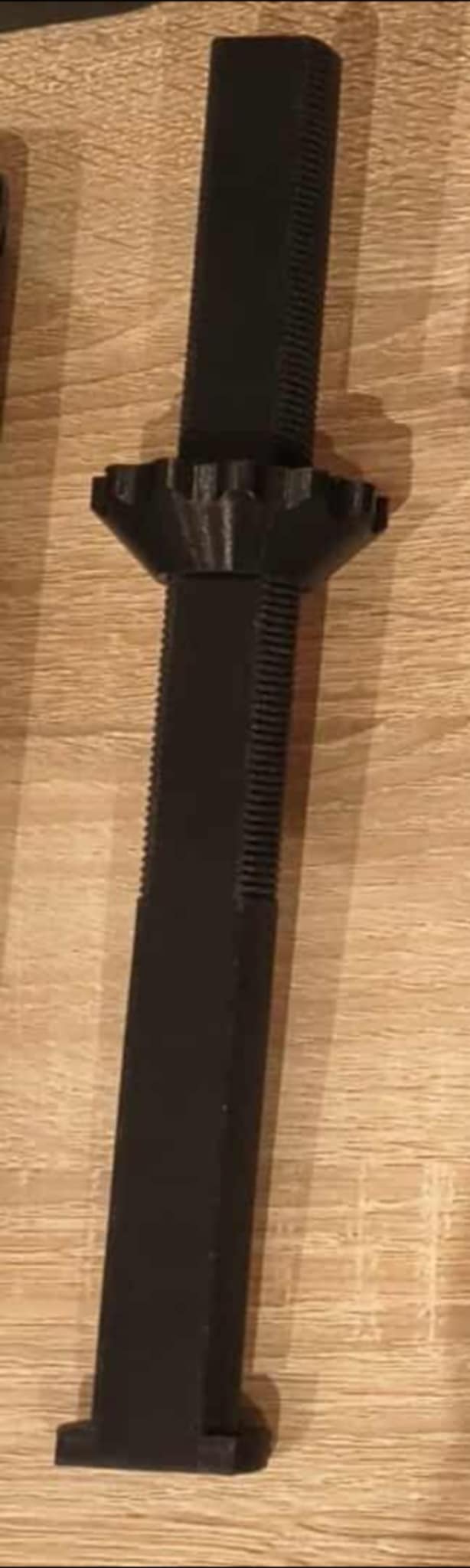 Steering head mounting, steering box, steering holder