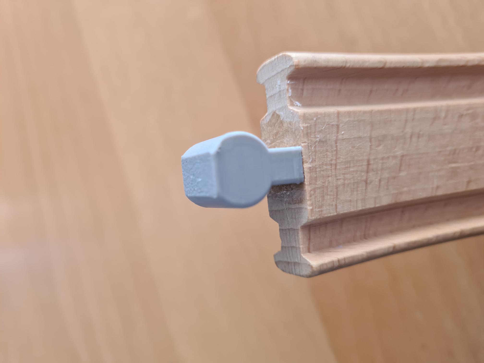 Brio/IKEA Train Track Coupling without Support
