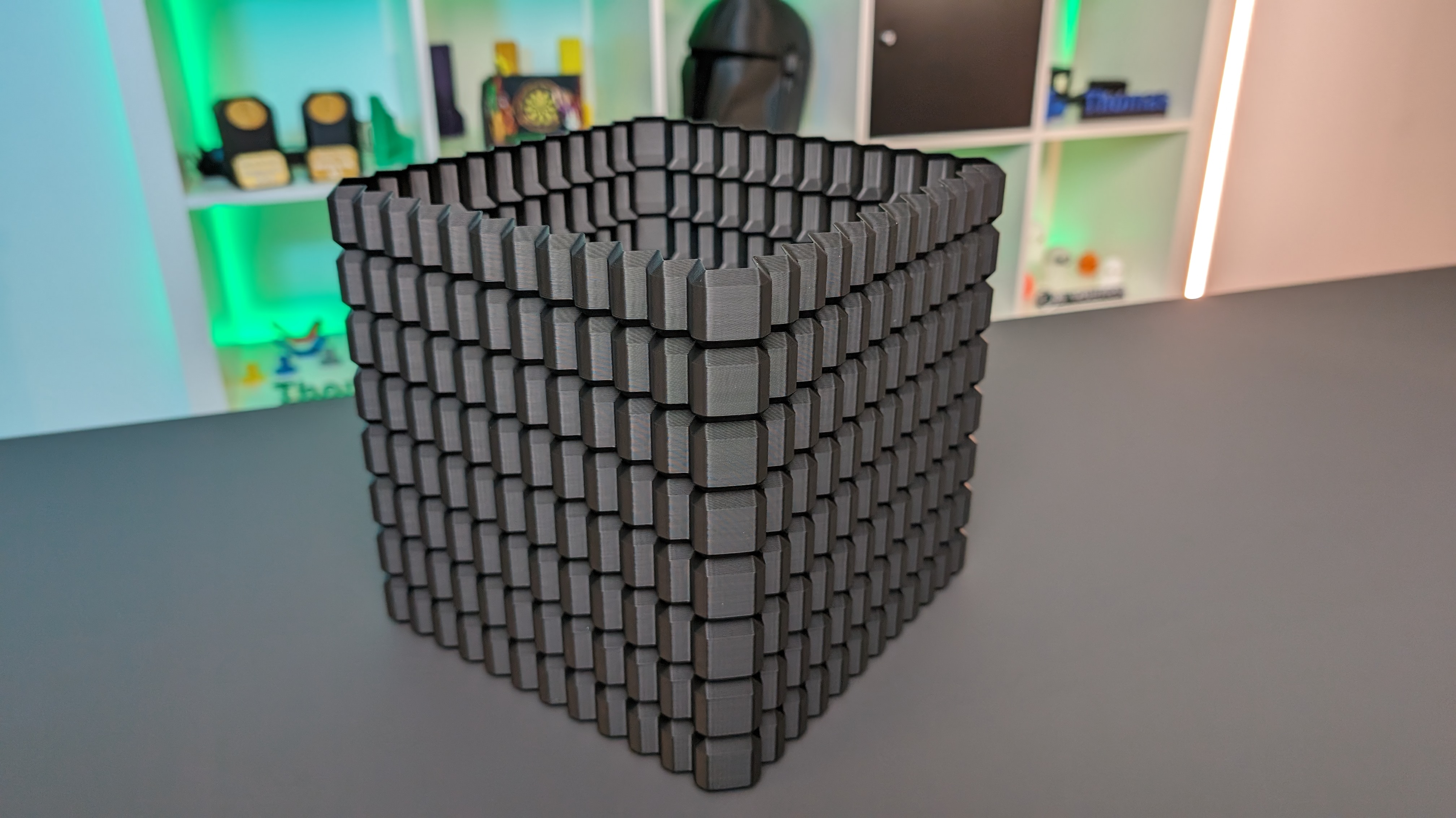 Vase Mode Container
