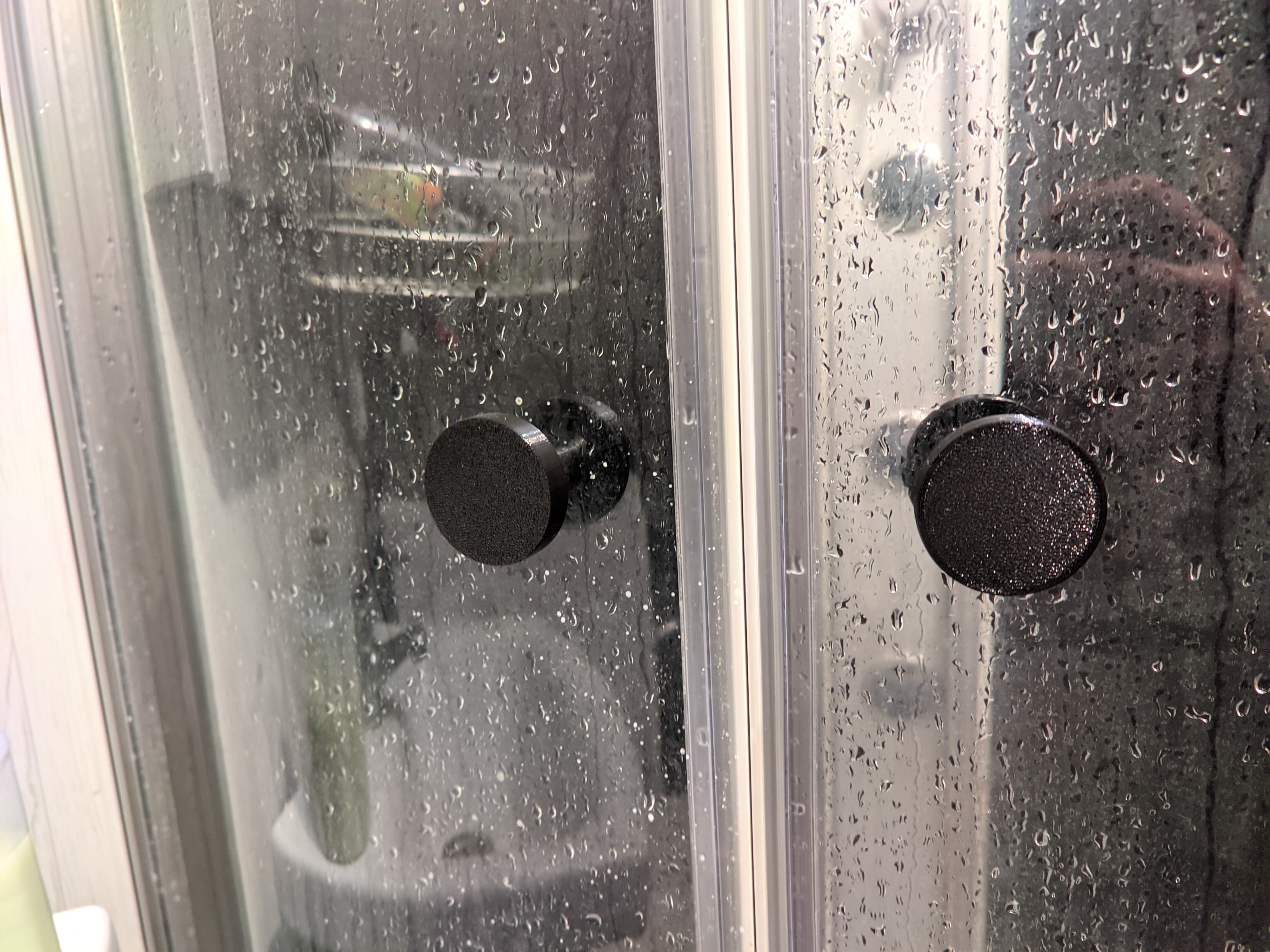Shower enclosure handle M5