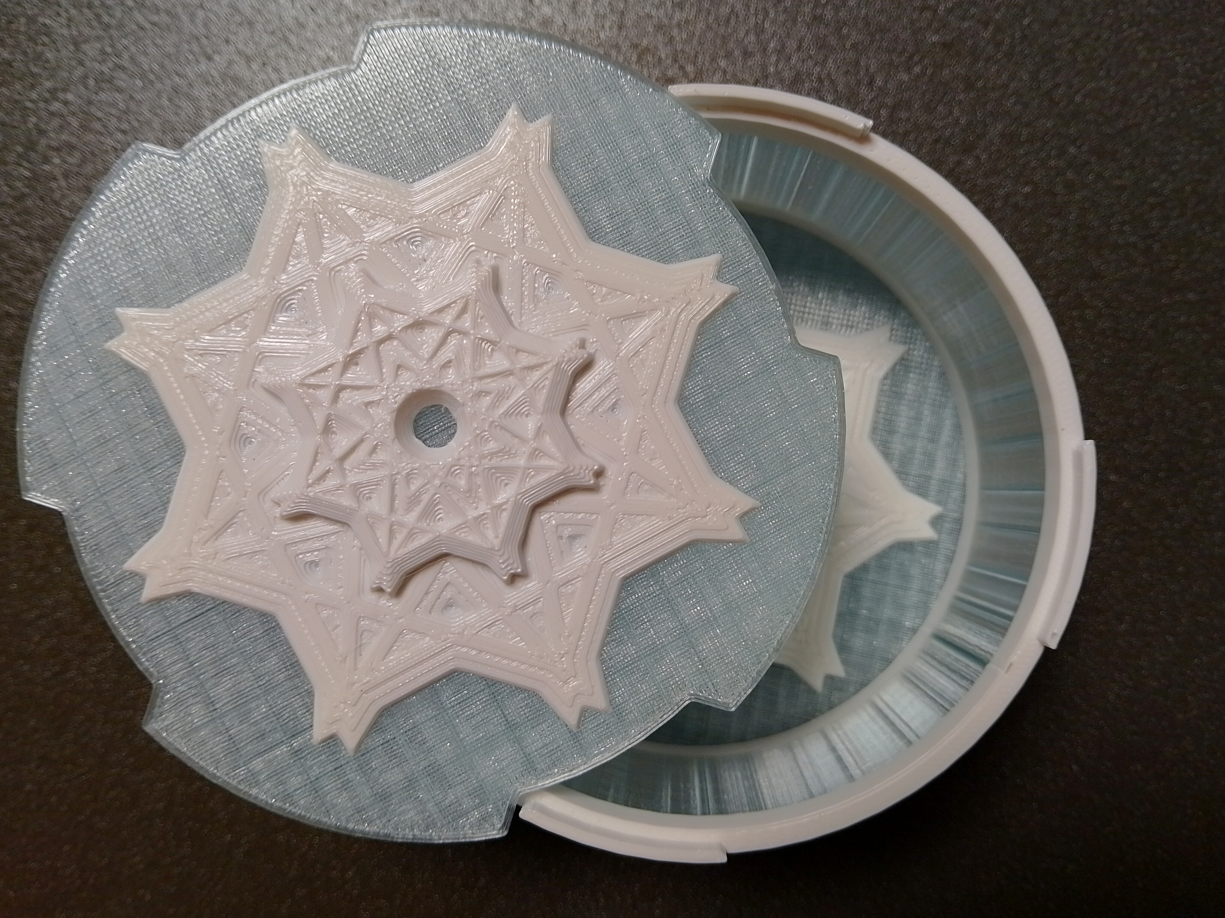 Snowflake / star box