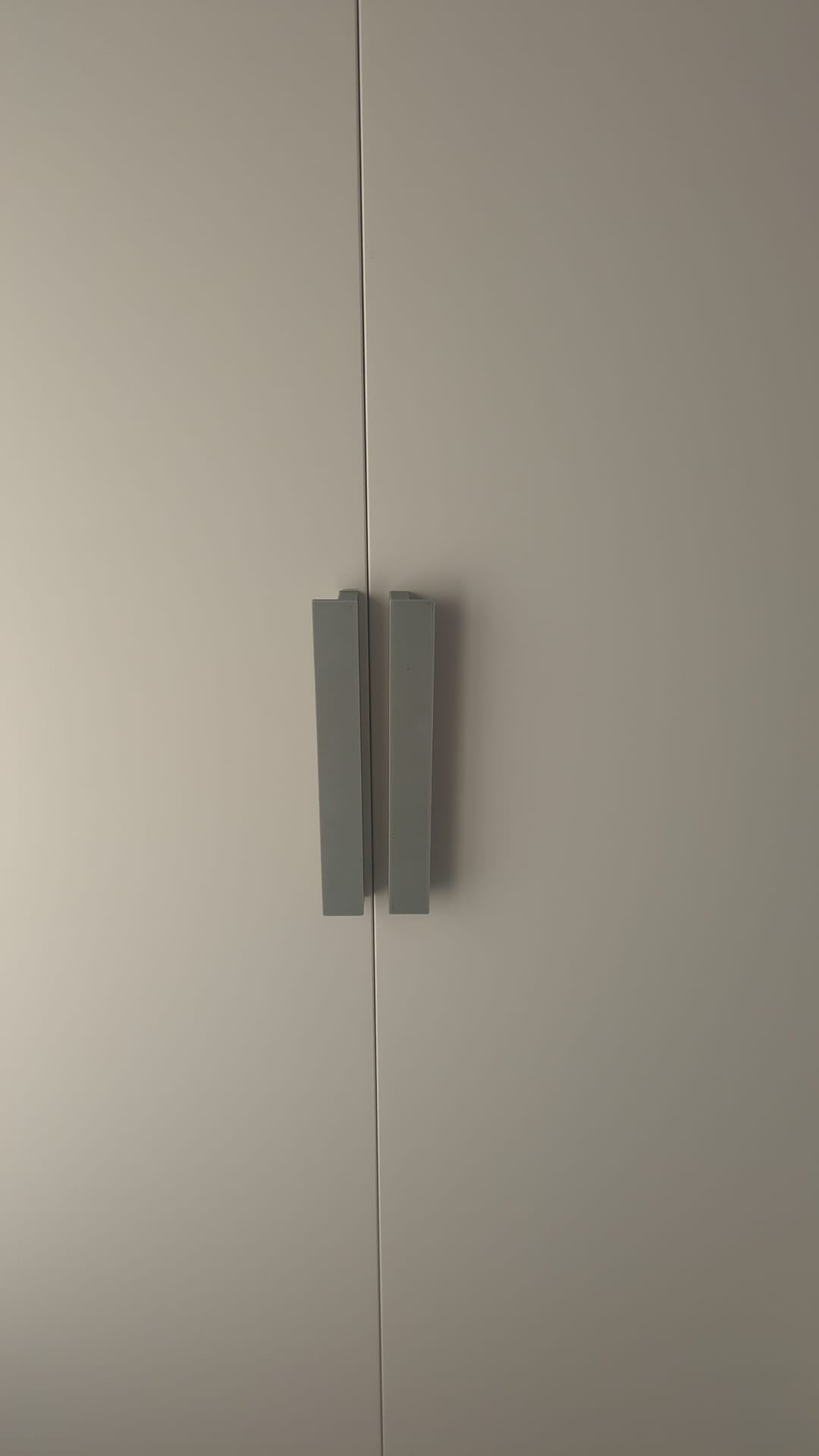 Minimalist doorknob