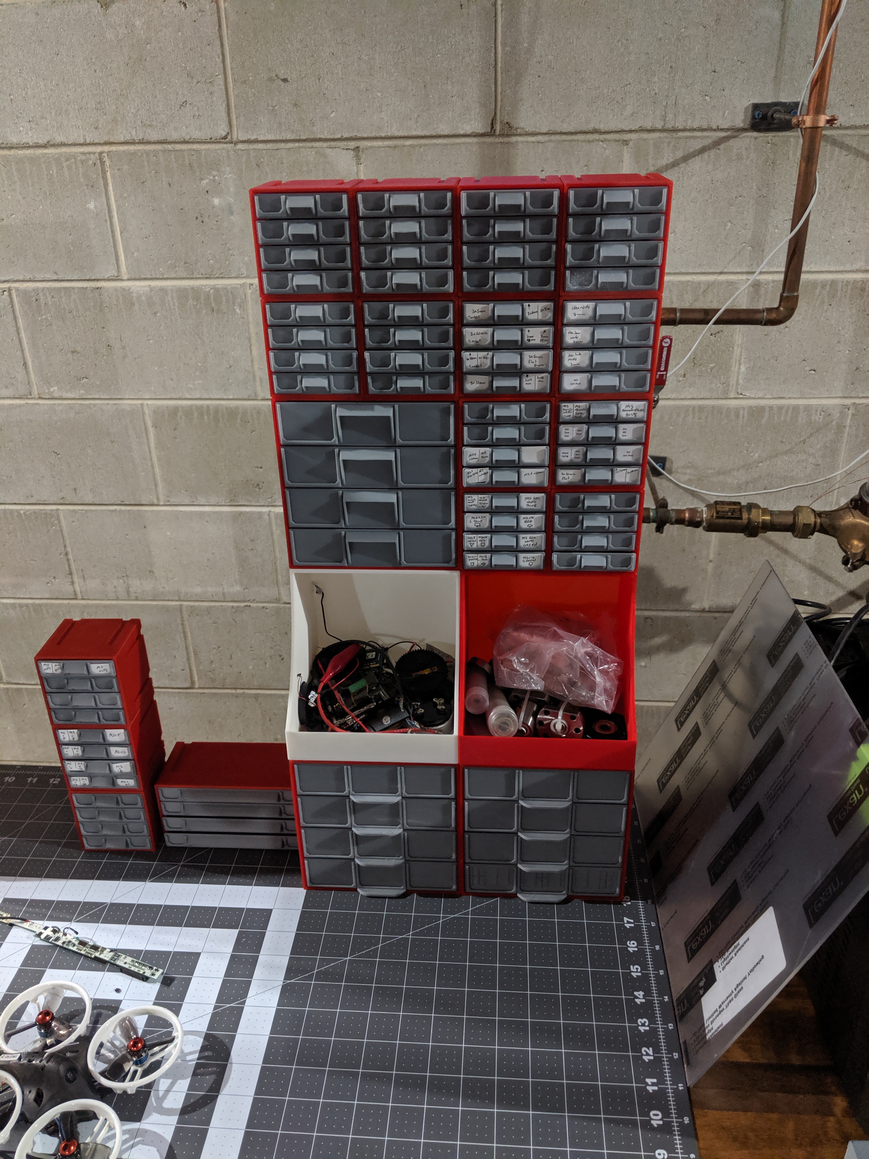 Miniatura 3 do modelo 3D Various Size Stackable Resistor Storage Box
