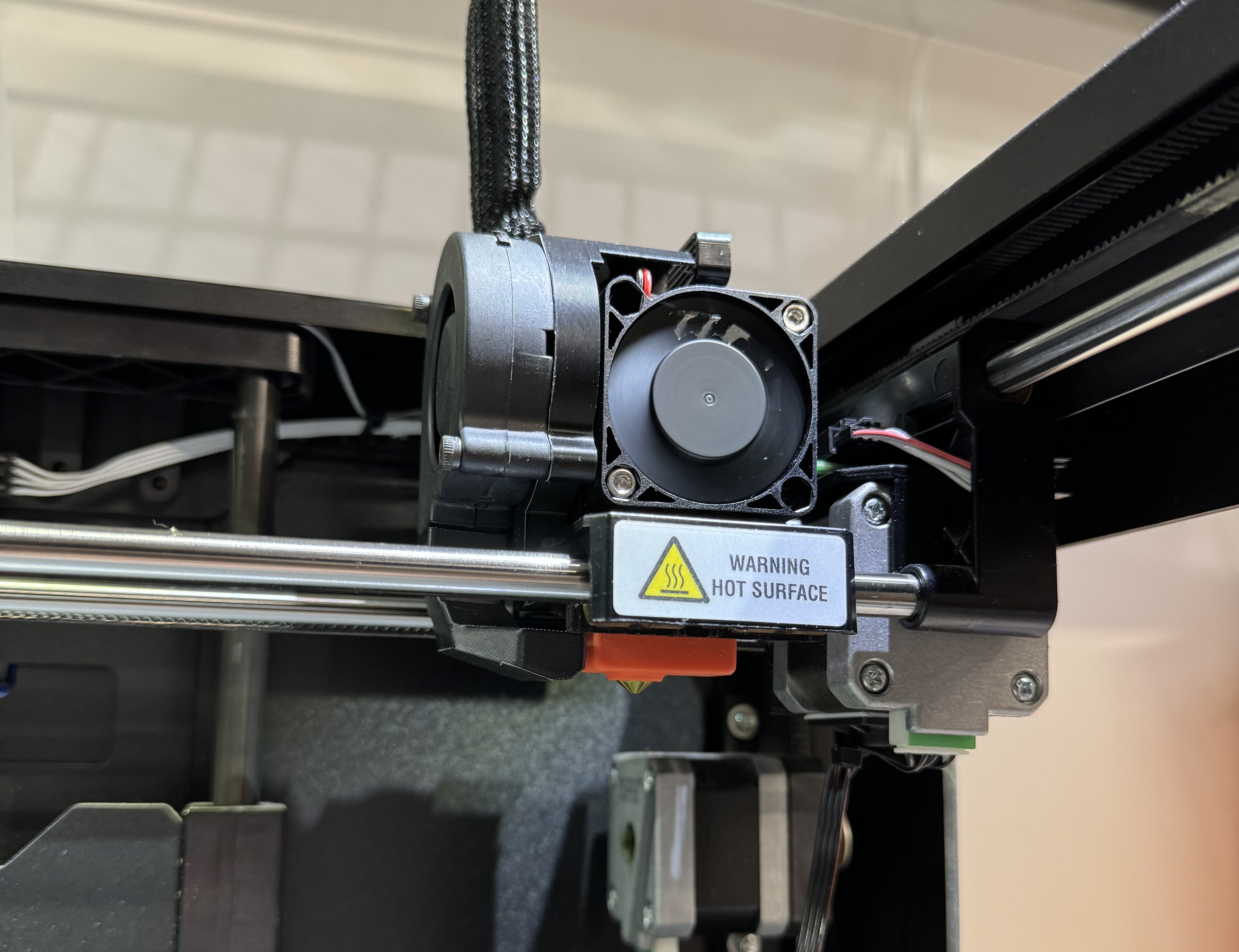 MakerBot Replicator 2 Hemera Extruder Carriage Adapter