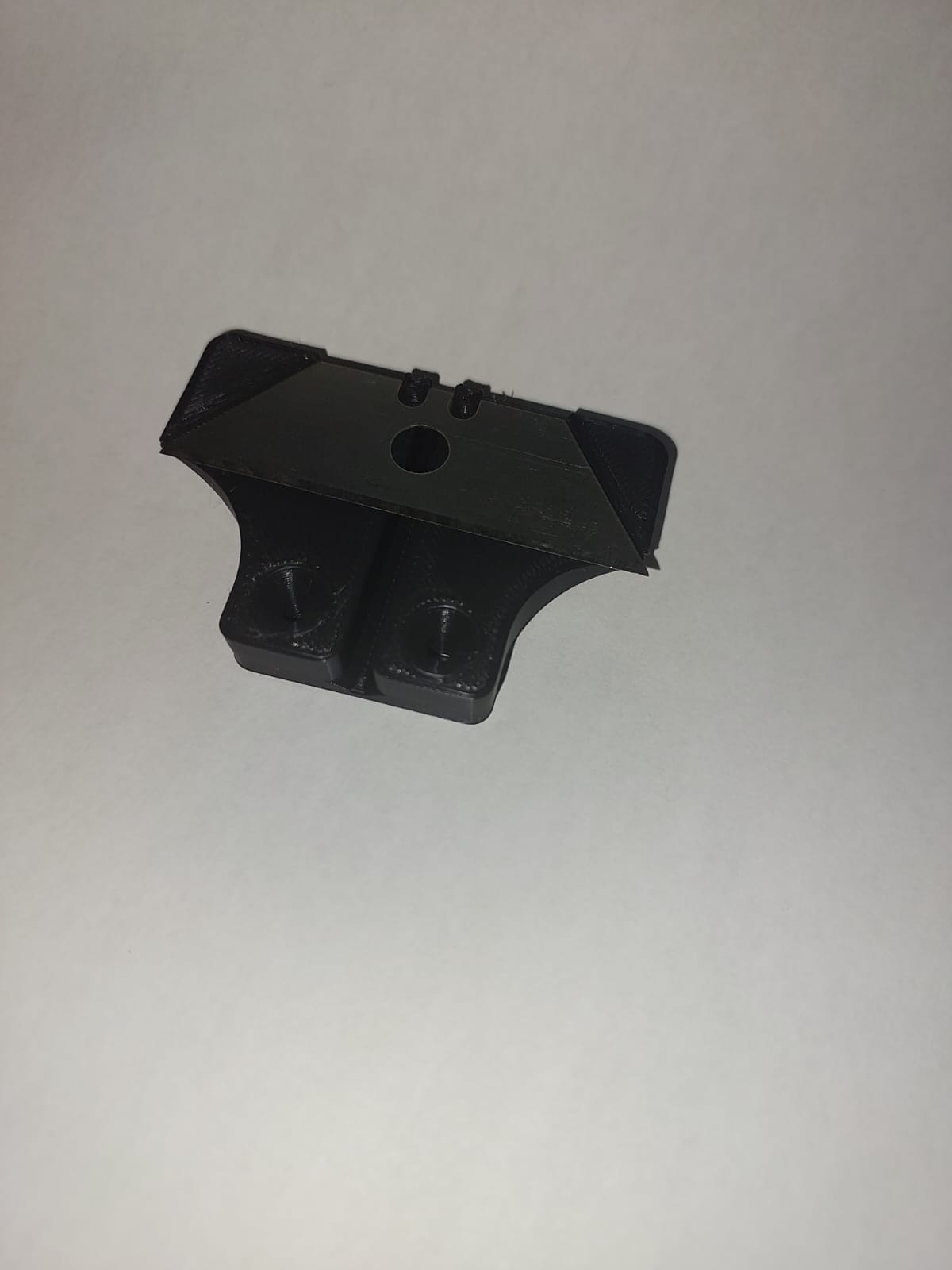 Miniatura 2 do modelo 3D PET Bottle cutter