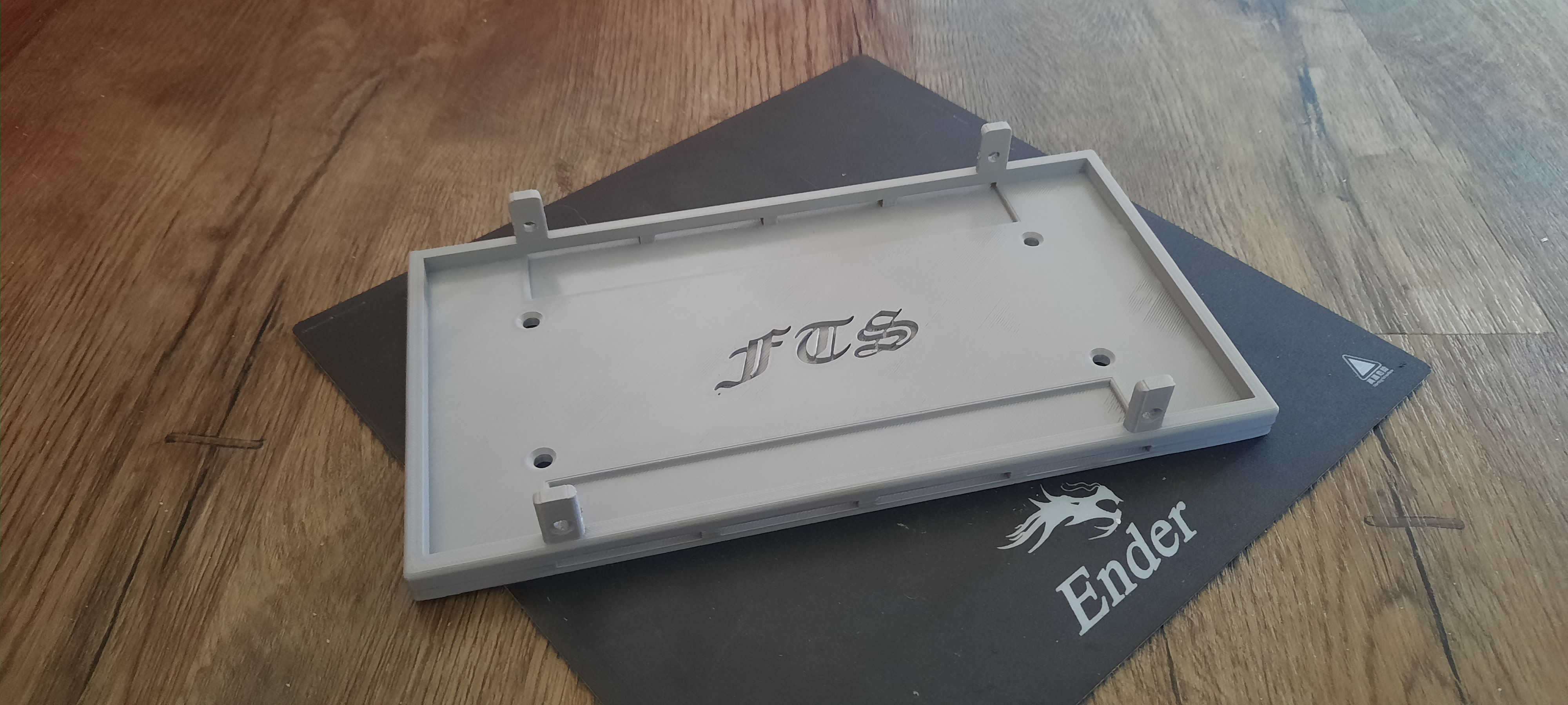 Držák spínaného zdroje 230/12V 600W (do karavanu i jinam)