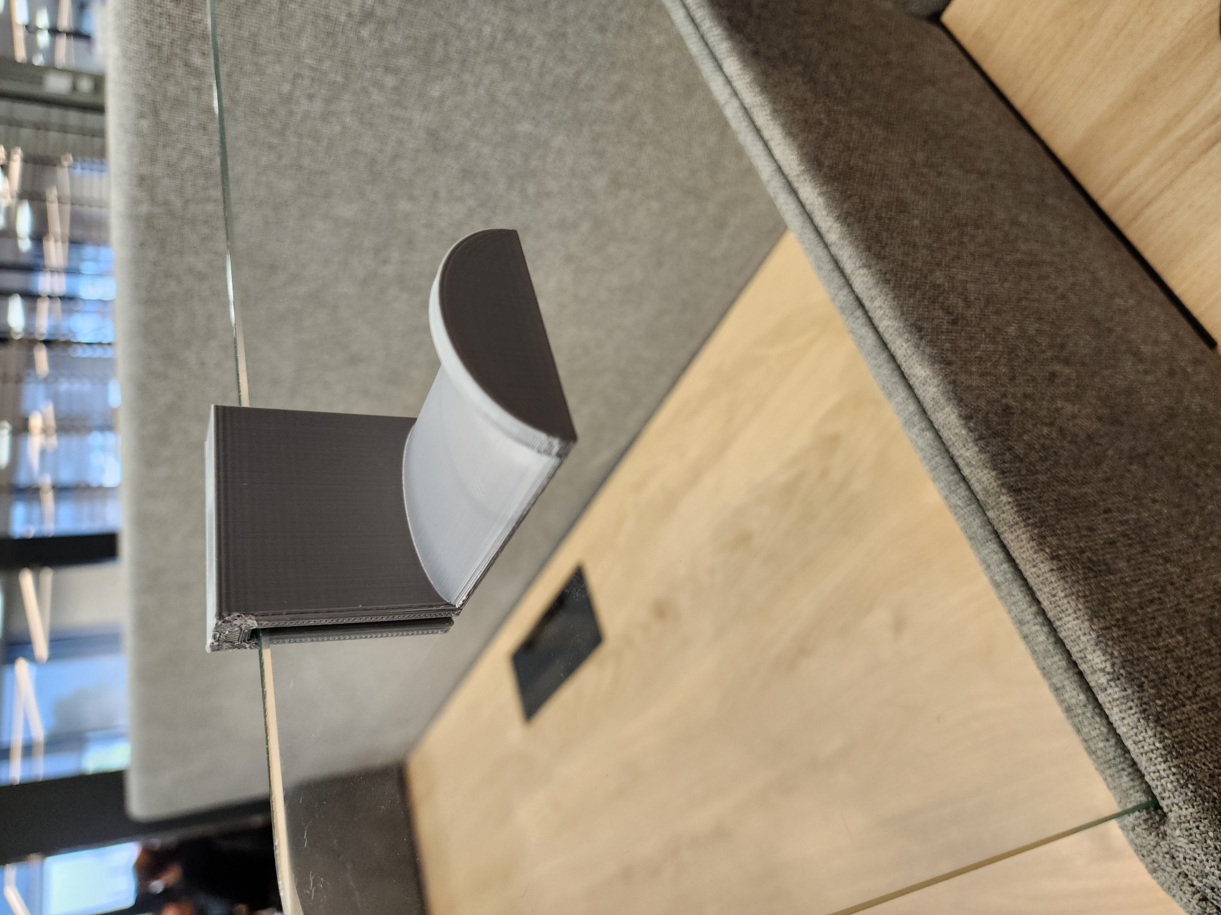 headphone holder for cubical glass divider