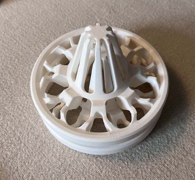 Round version of the Stackable drying rack/drip tray.
