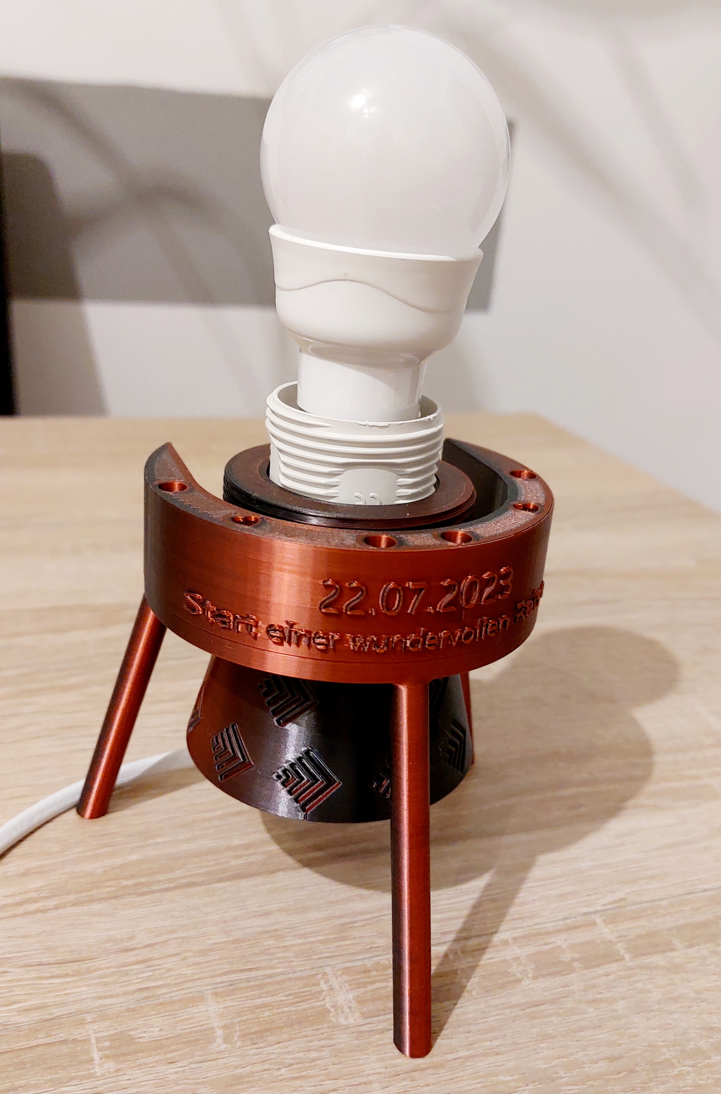 UFO Lampstand for Moonlamp / Sphere Lithophane on lithophanemaker.com