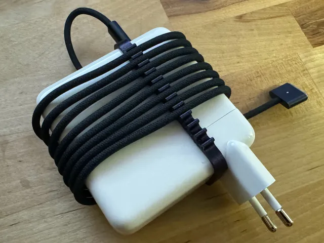 96W Macbook Charger Cable Management