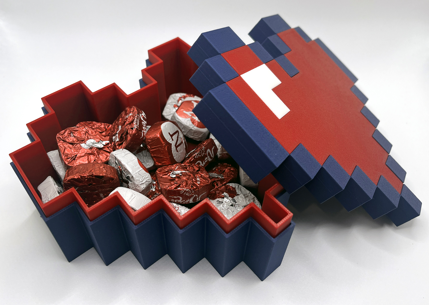 8-Bit Pixel Heart Box