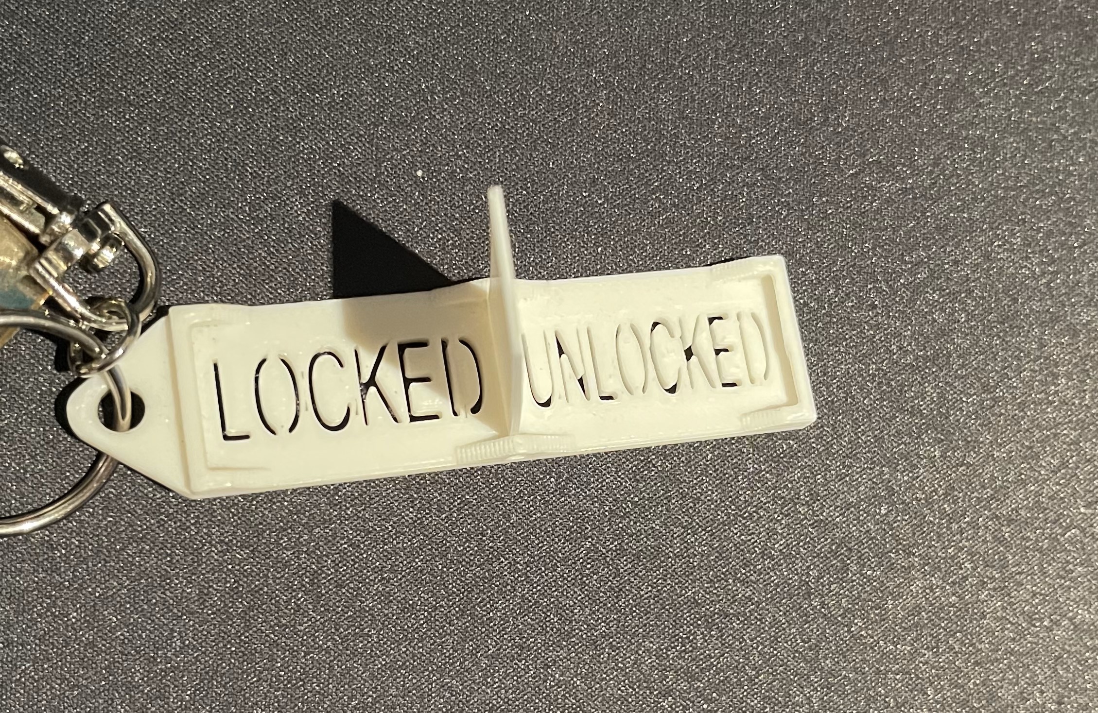 Keyring Locked Reminder by Dave4 Download free STL model