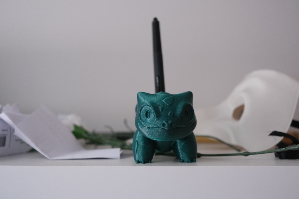 Bulbasaur holder Wacom pen