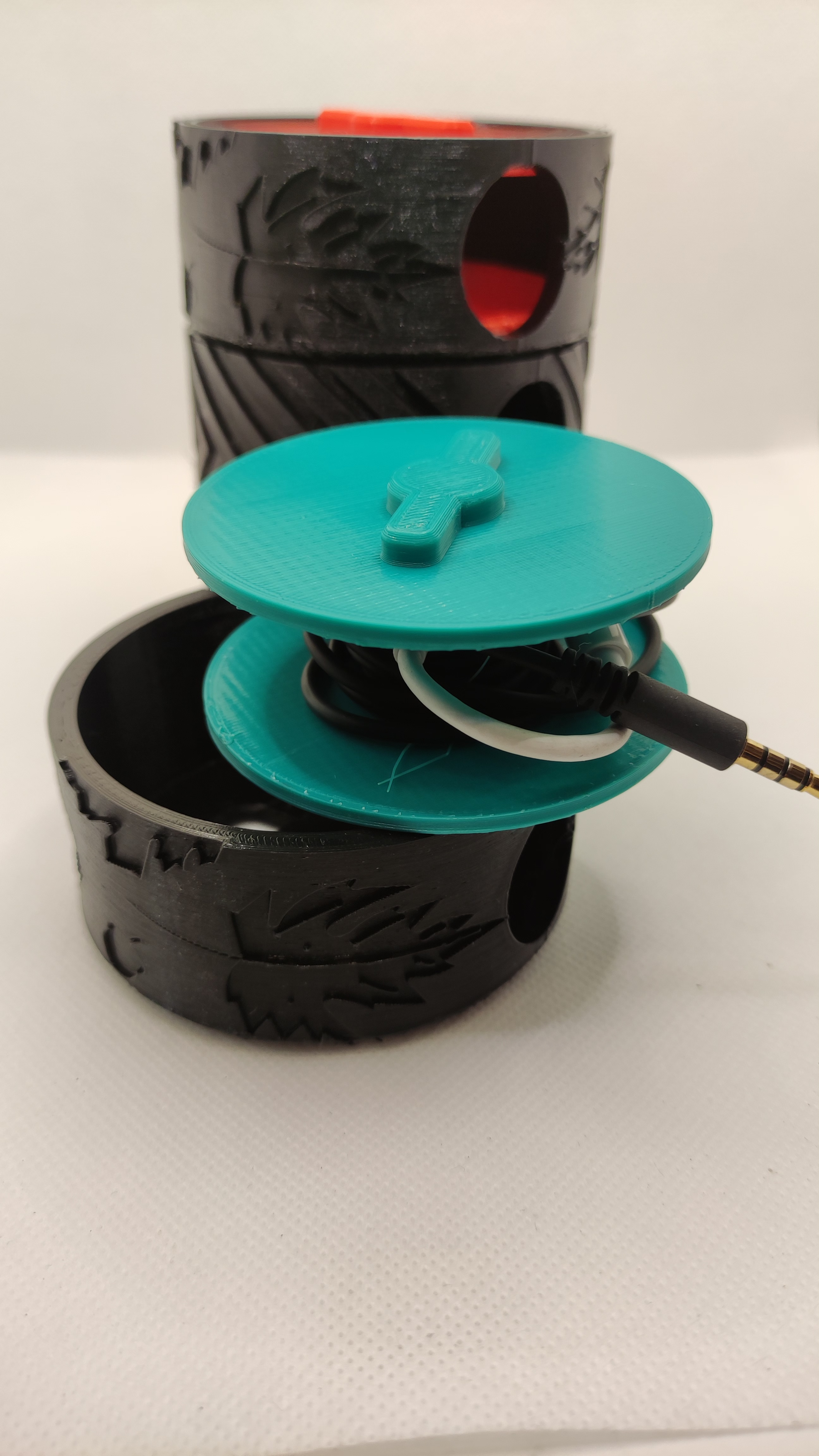 Charger cable organizer by dablues download free stl model