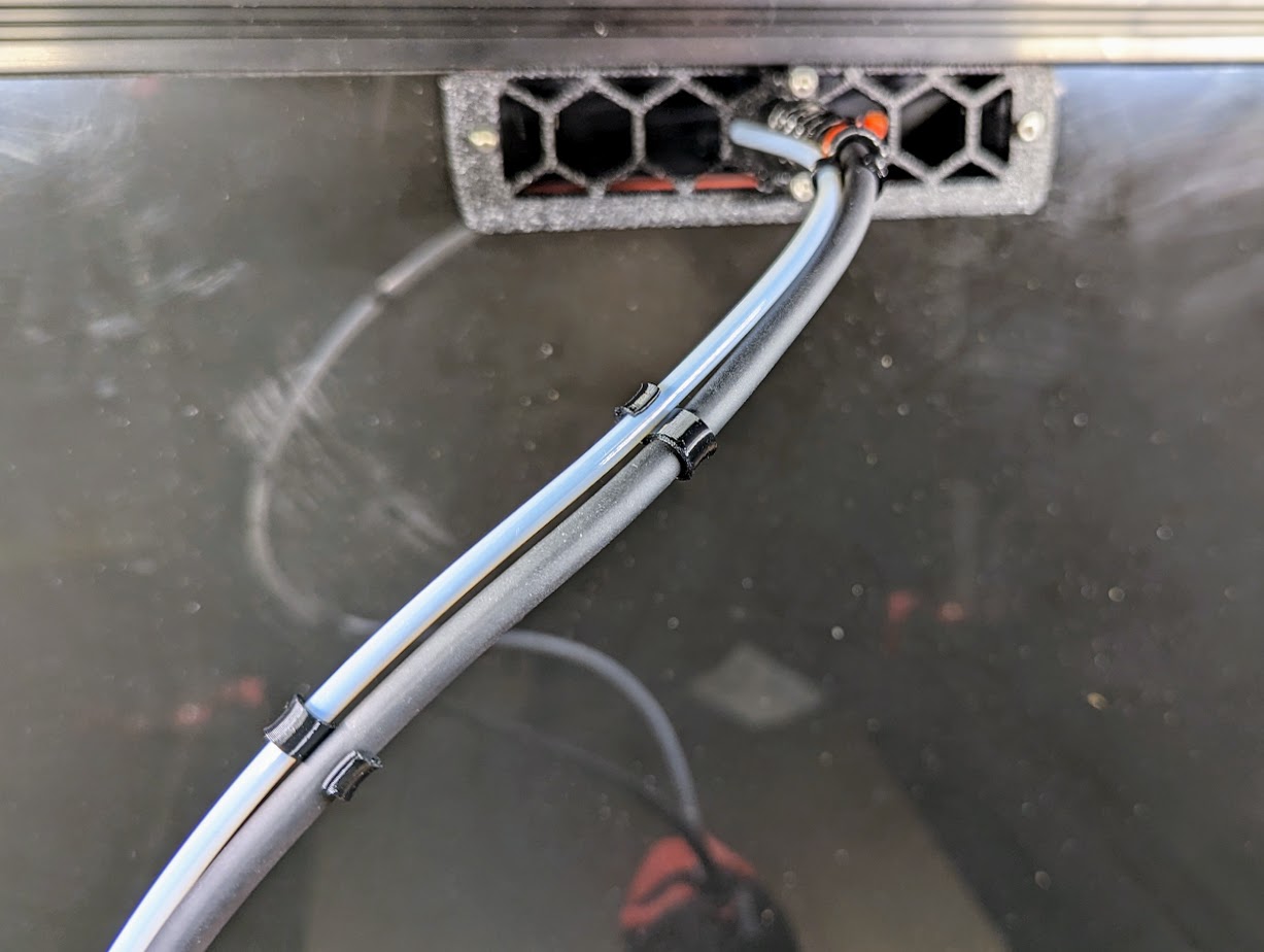 PUC (Parametric Umbilical Clip)
