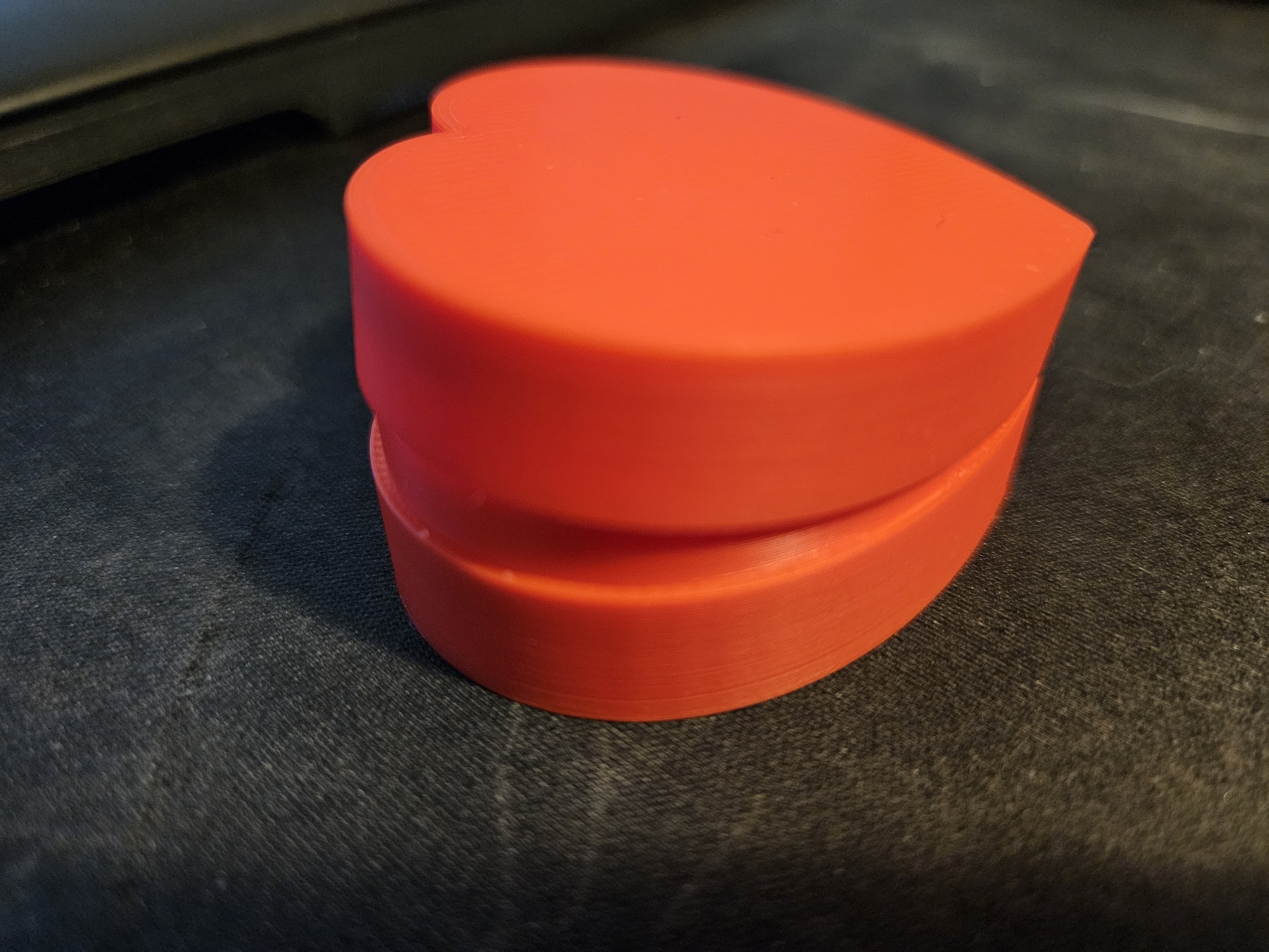 Miniatura 3 do modelo 3D Custom Heart Ring Box