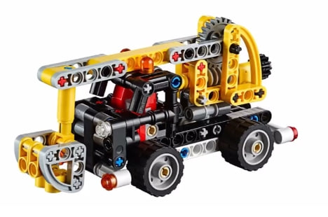 cherry picker brick