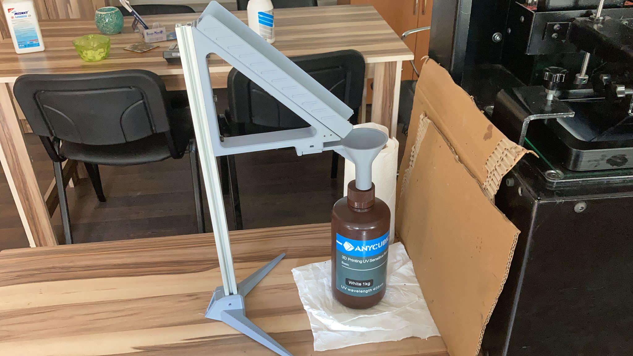 Resin Straining