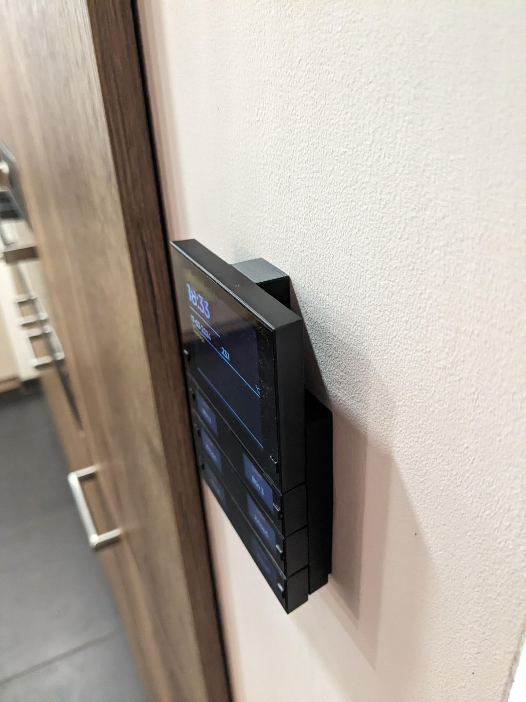 Button+ Display support by 3DiXY | Download free STL model | Printables.com