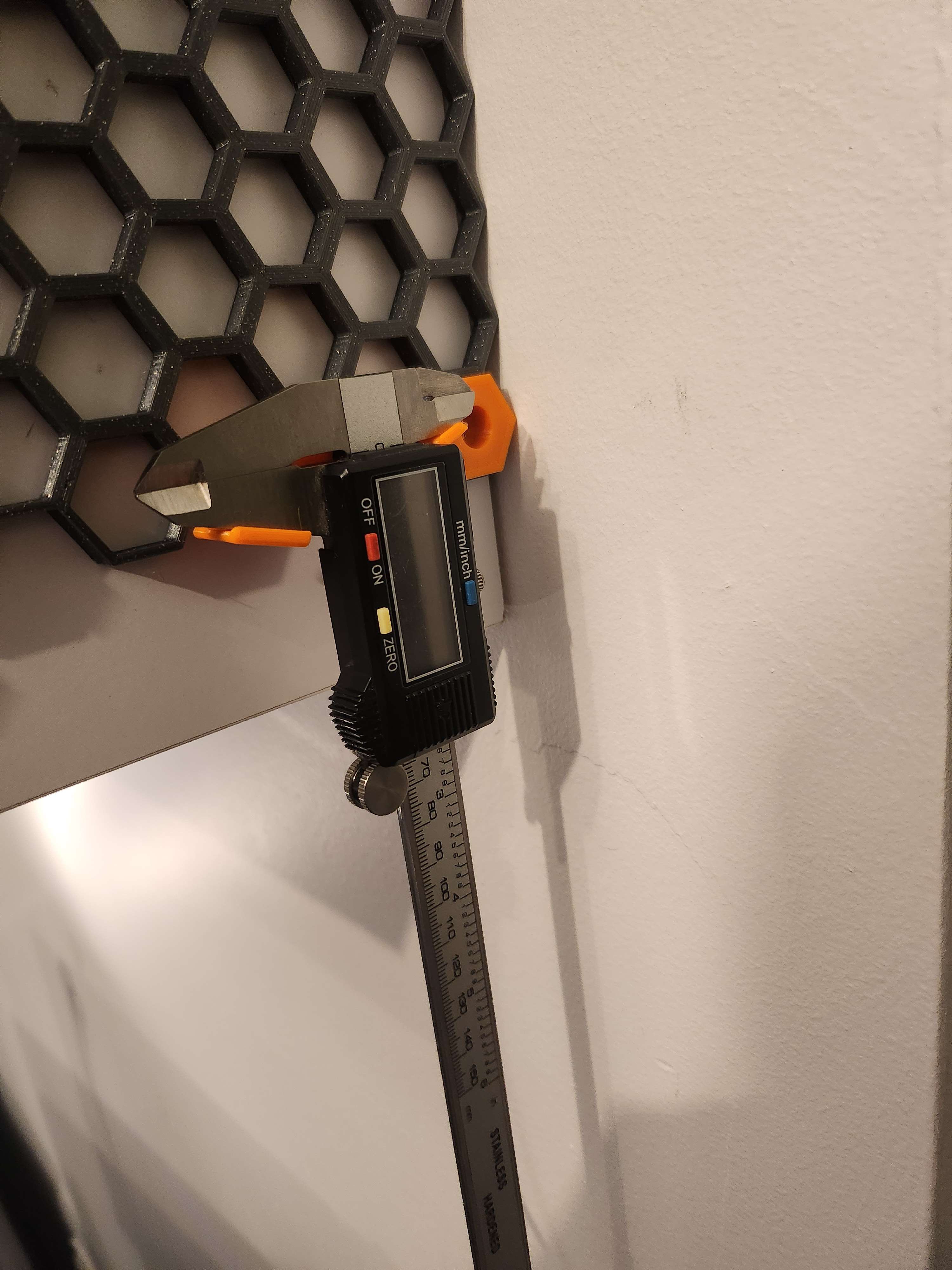 Honeycomb Caliper M4