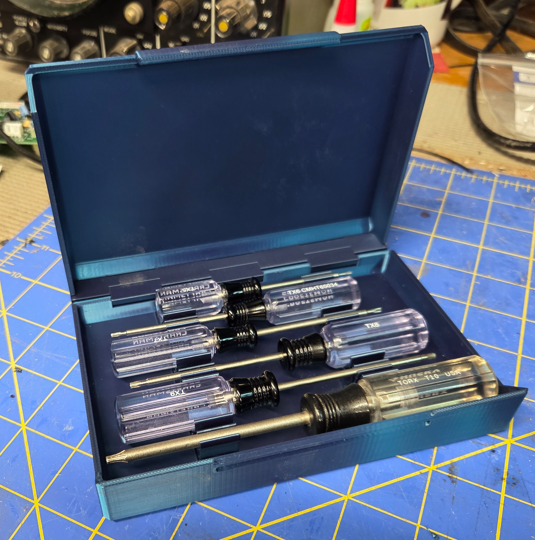 Folding Torx Screwdriver Case