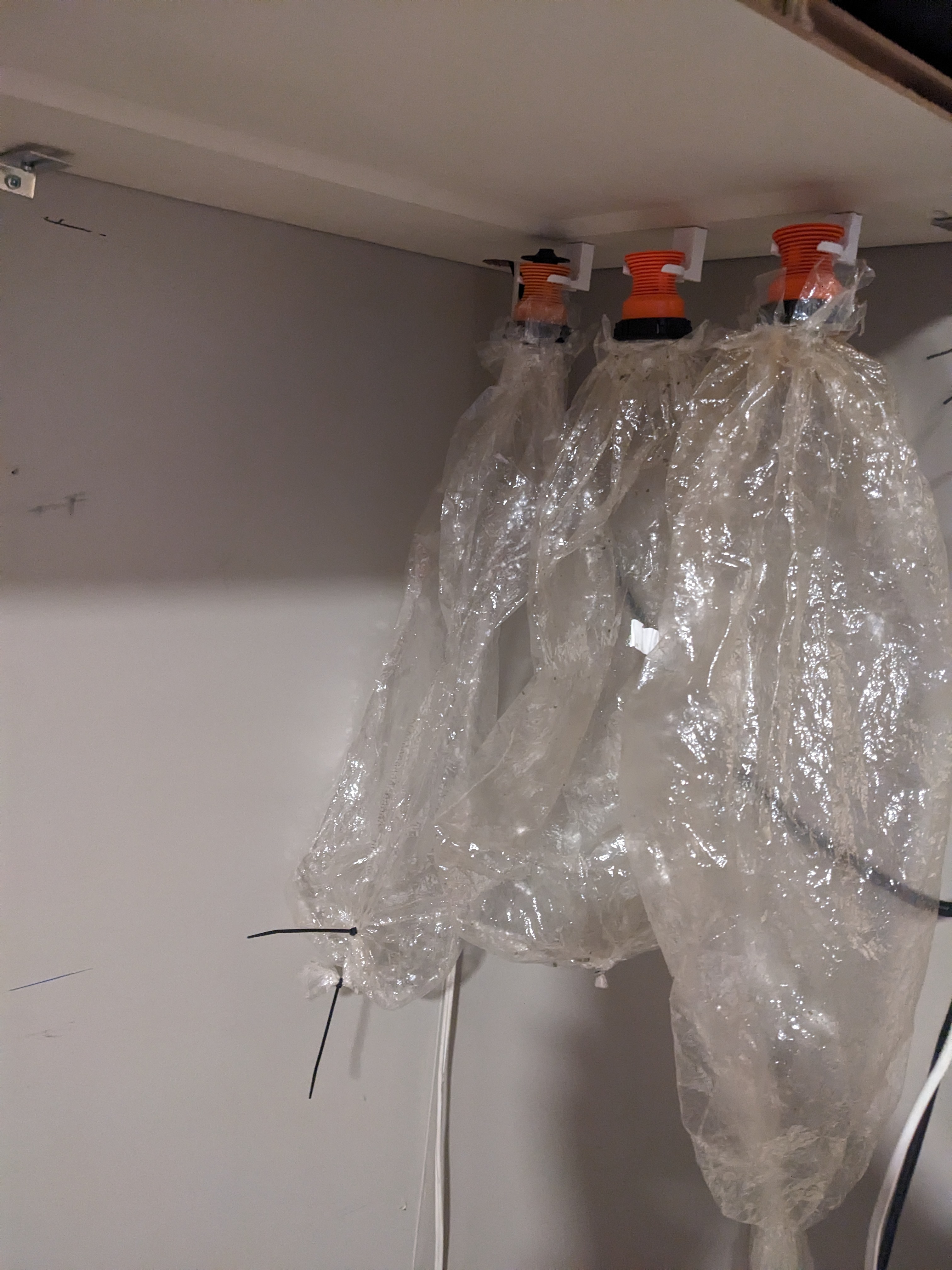 volcano bag holder